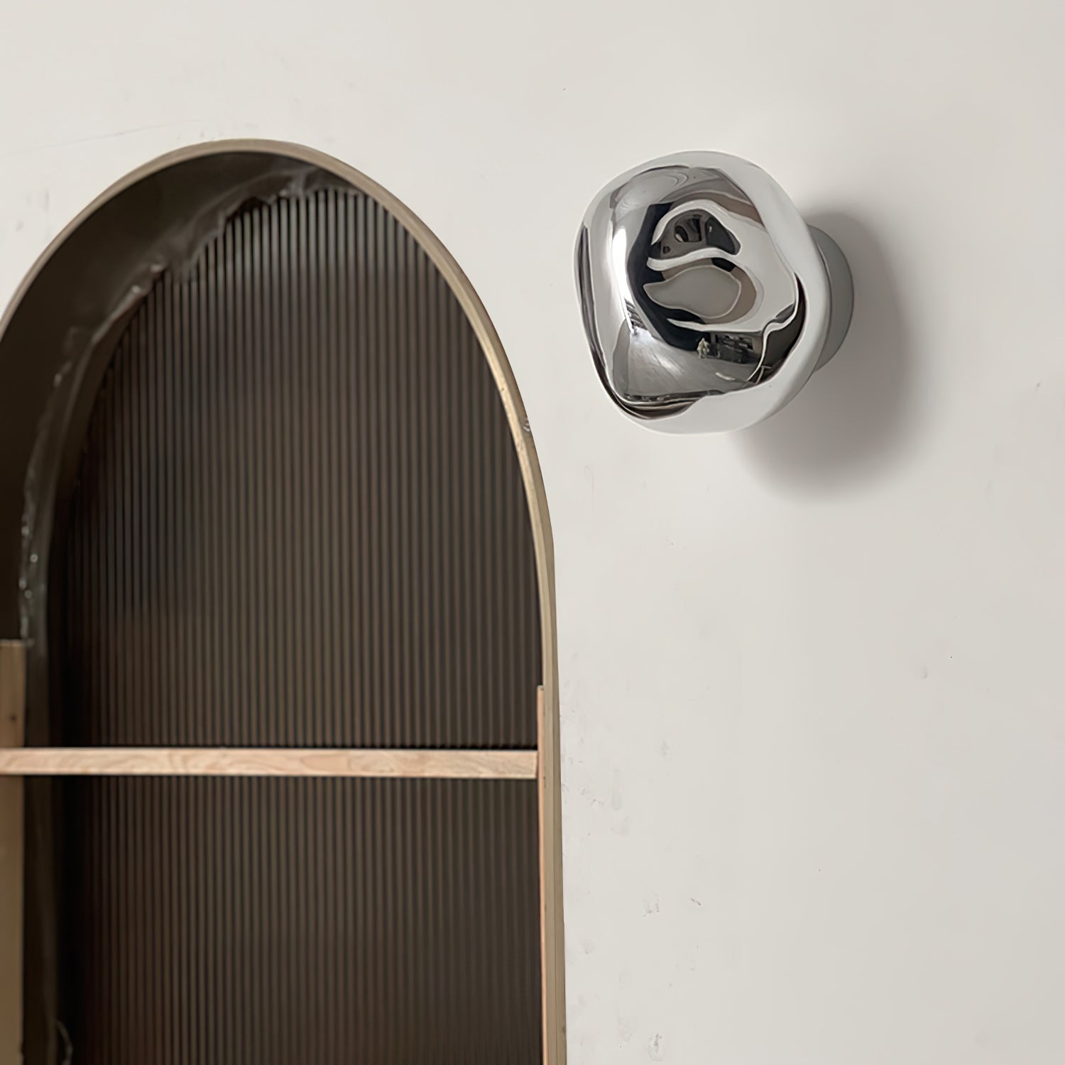 Lava Plug-in Wall Lamp - Blowlighting