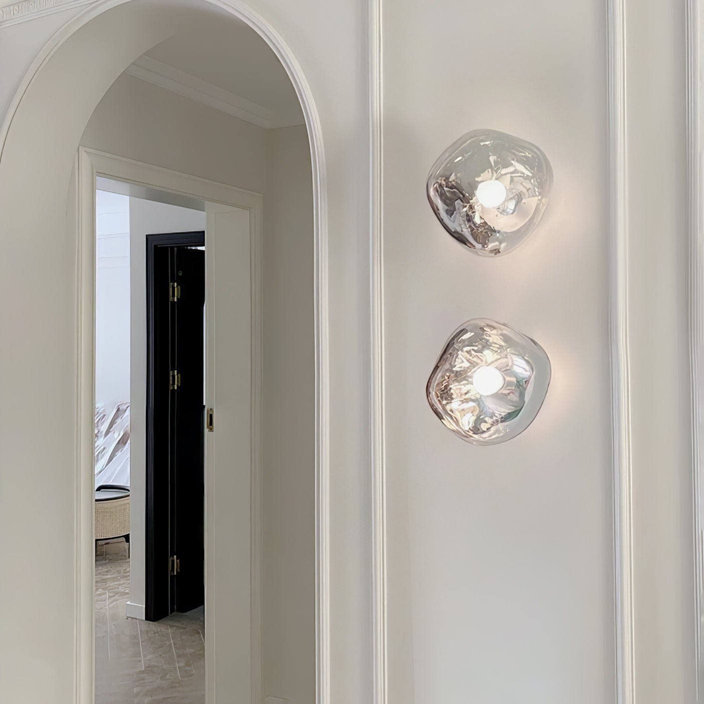 Lava Plug-in Wall Lamp - Blowlighting