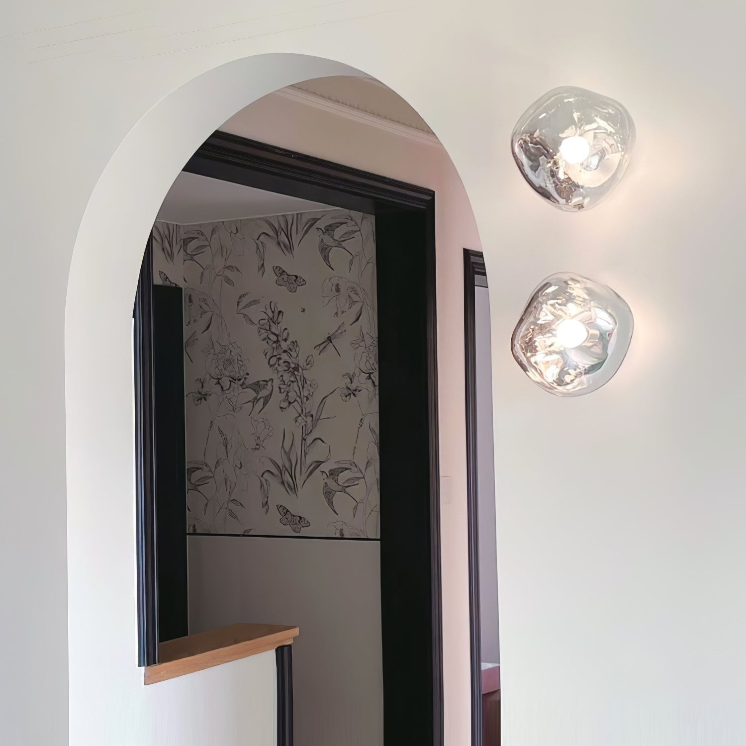 Lava Plug-in Wall Lamp - Blowlighting