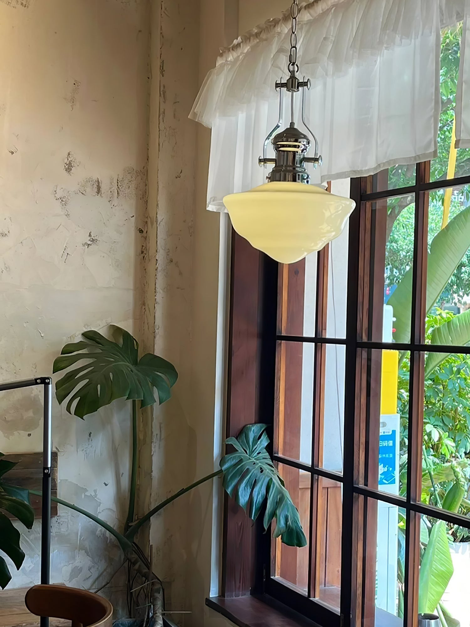 Lavagna Schoolhouse Pendant Light - Blowlighting