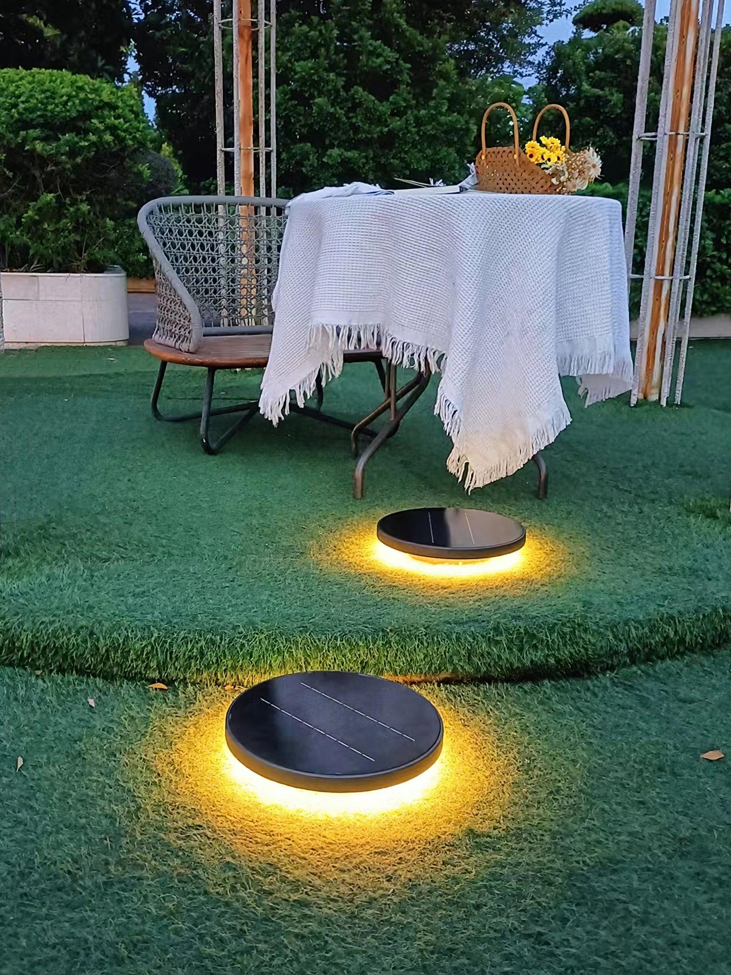 Lawn Nails Outdoor Light - Blowlighting