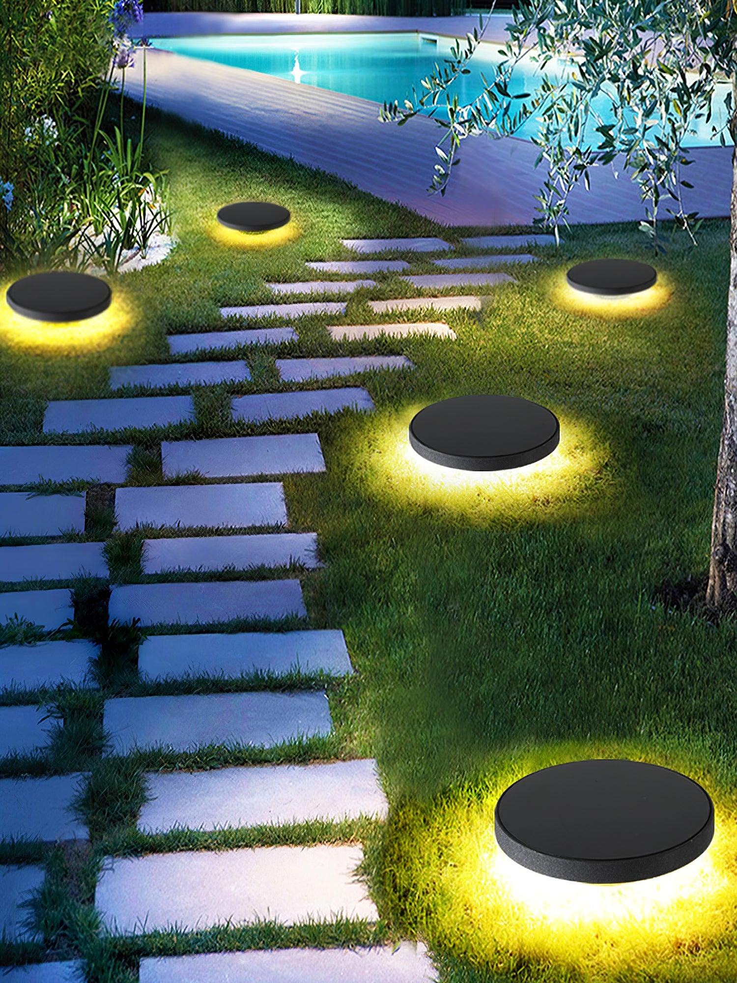 Lawn Nails Outdoor Light - Blowlighting