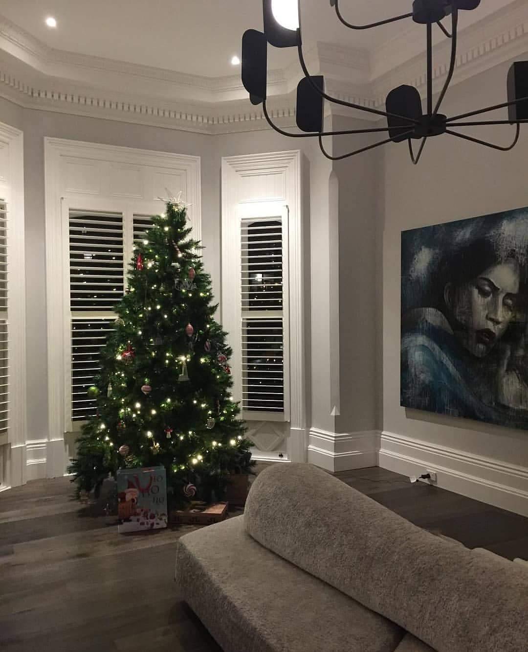 LEAF Chandelier - Blowlighting