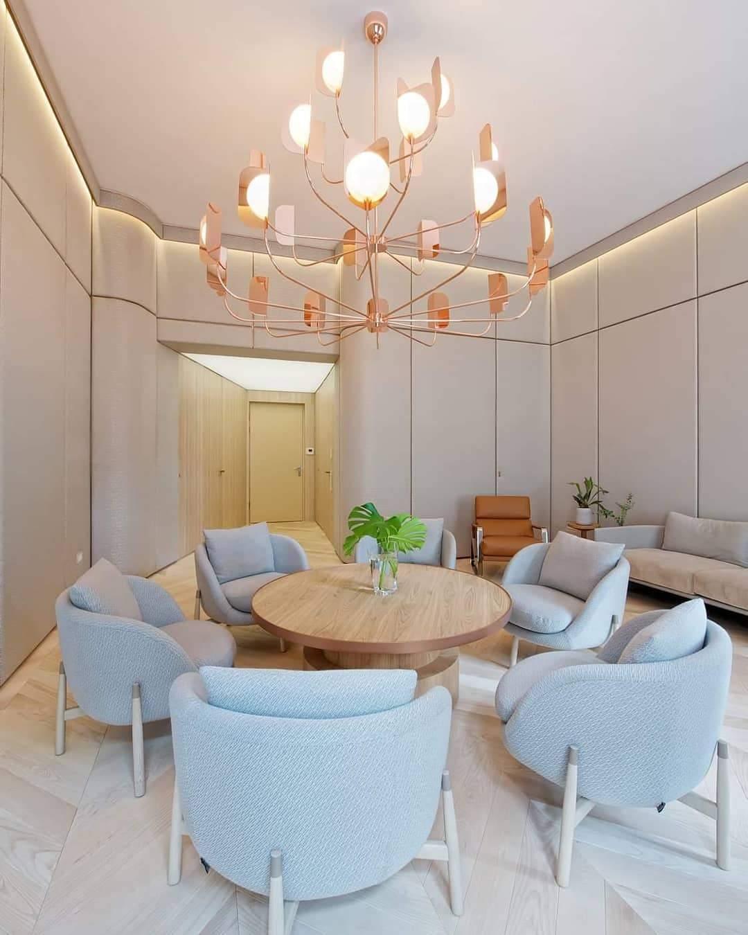 LEAF Chandelier - Blowlighting