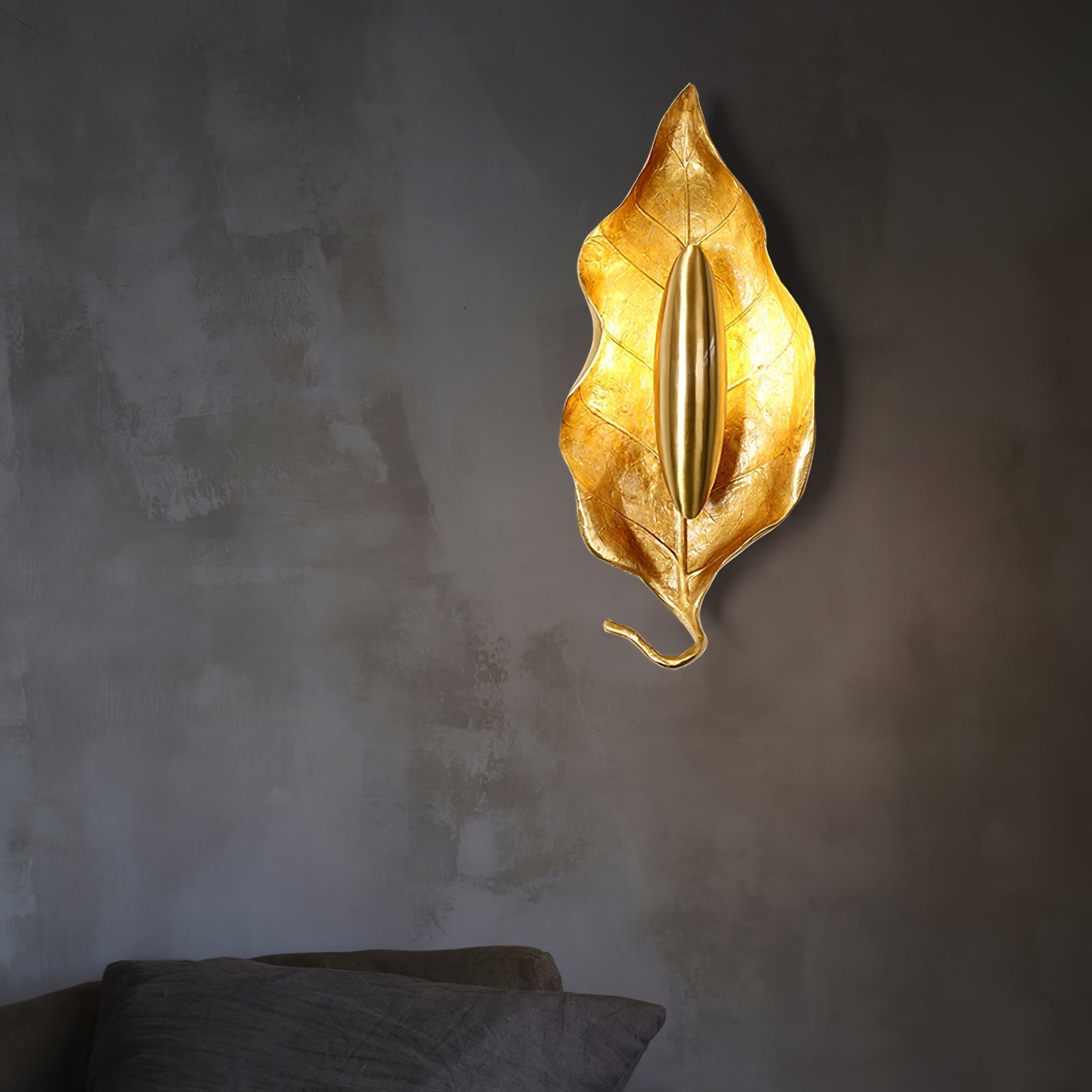 Leaf Brass Wall Lamp - Blowlighting