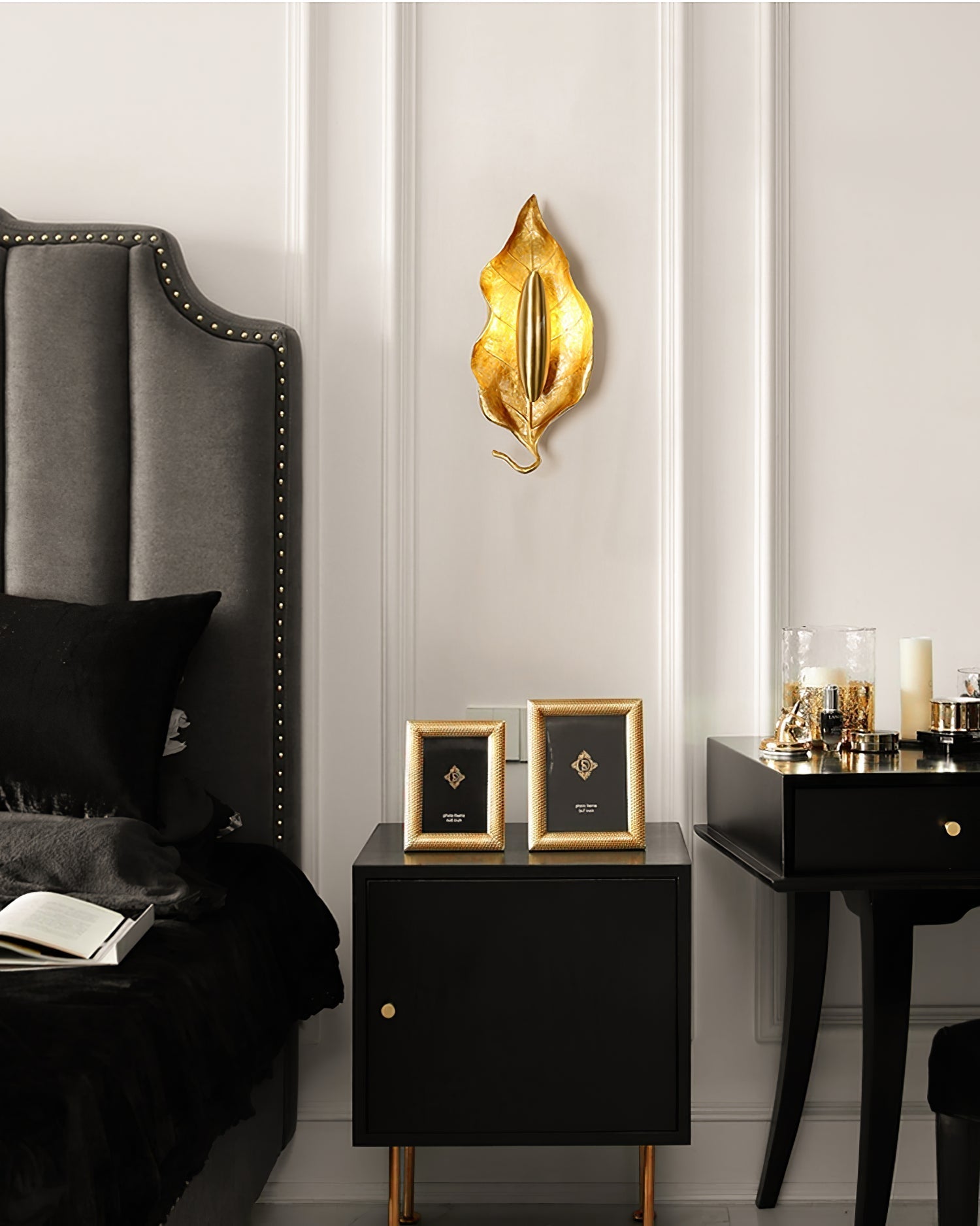 Leaf Brass Wall Lamp - Blowlighting