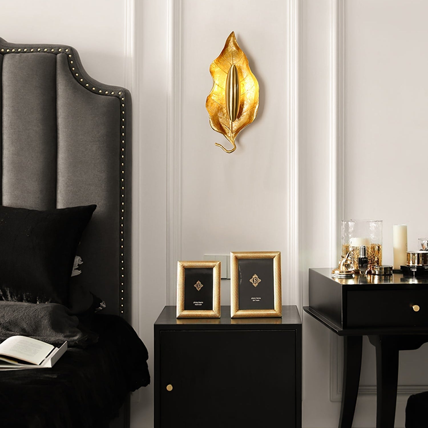 Leaf Brass Wall Lamp - Blowlighting