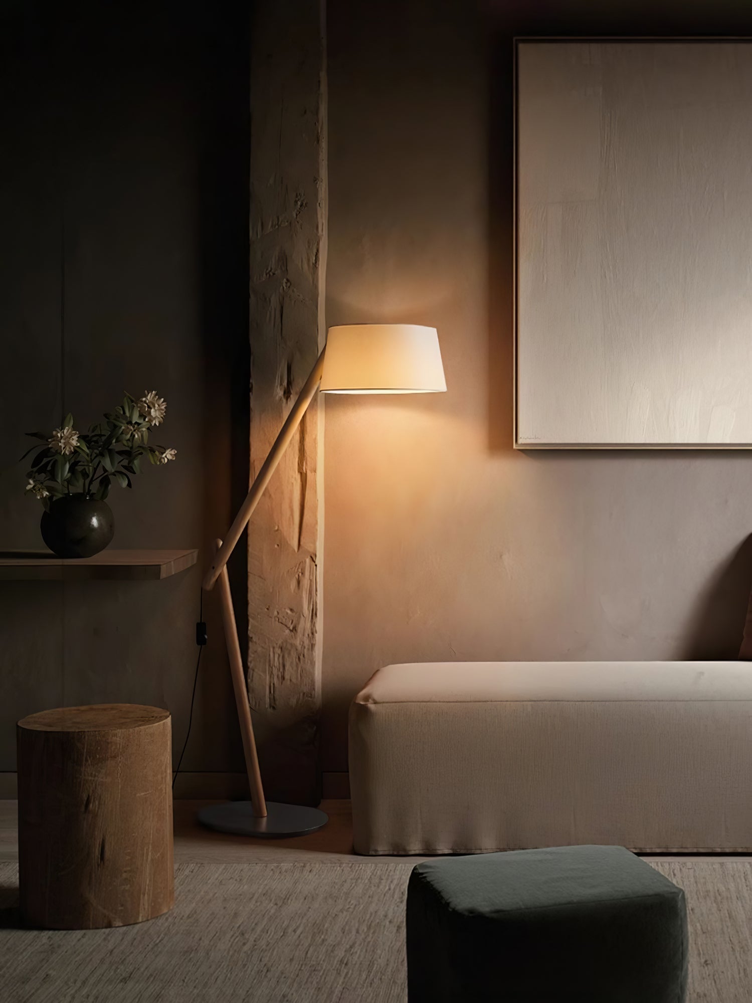 Lean Pivot Floor Lamp - Blowlighting