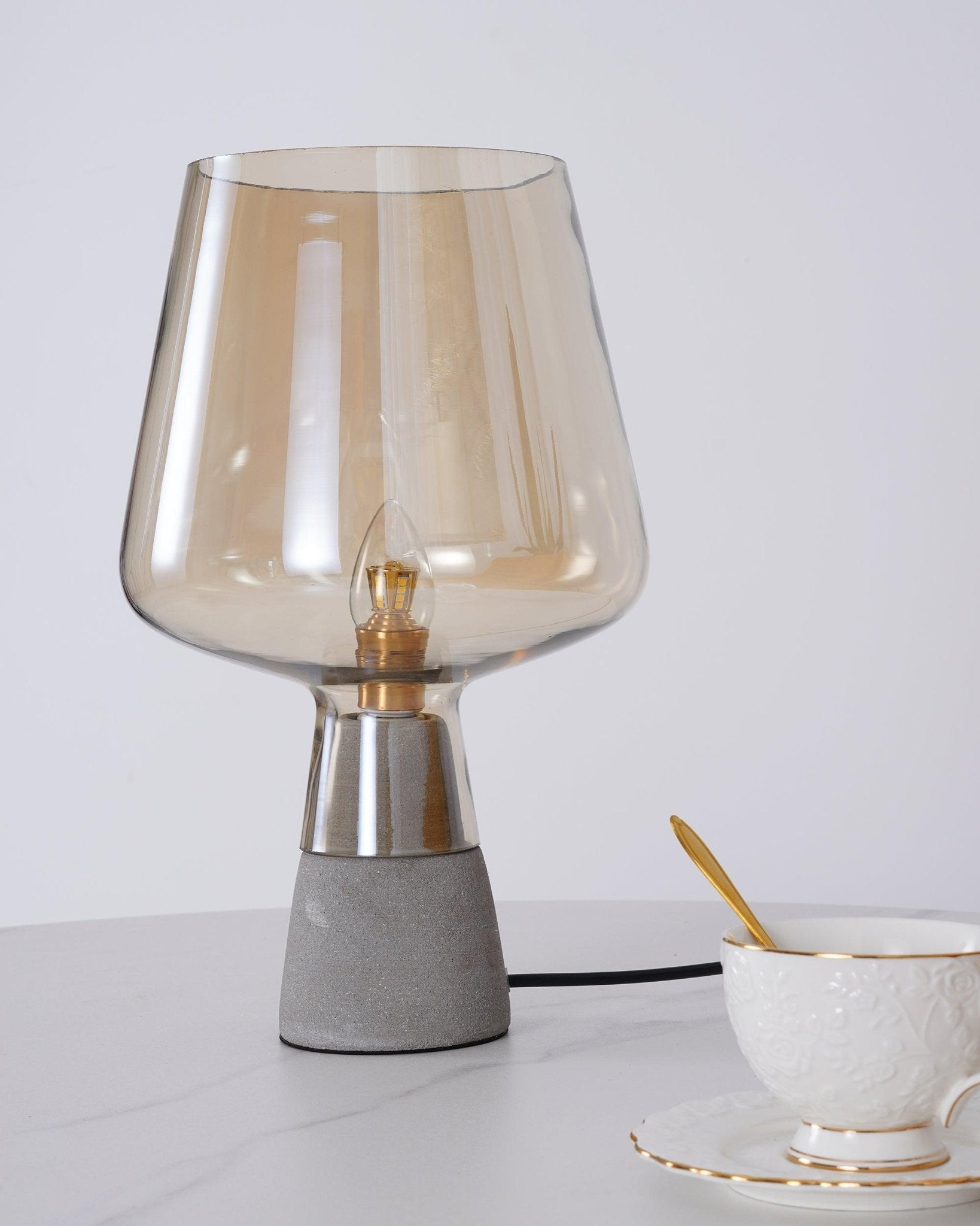 Leimu Table Lamp - Blowlighting