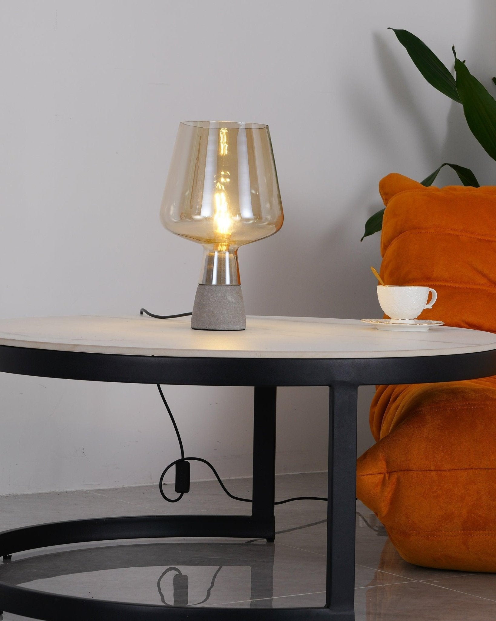Leimu Table Lamp - Blowlighting