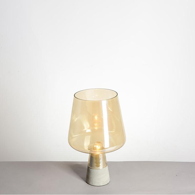 Leimu Table Lamp - Blowlighting