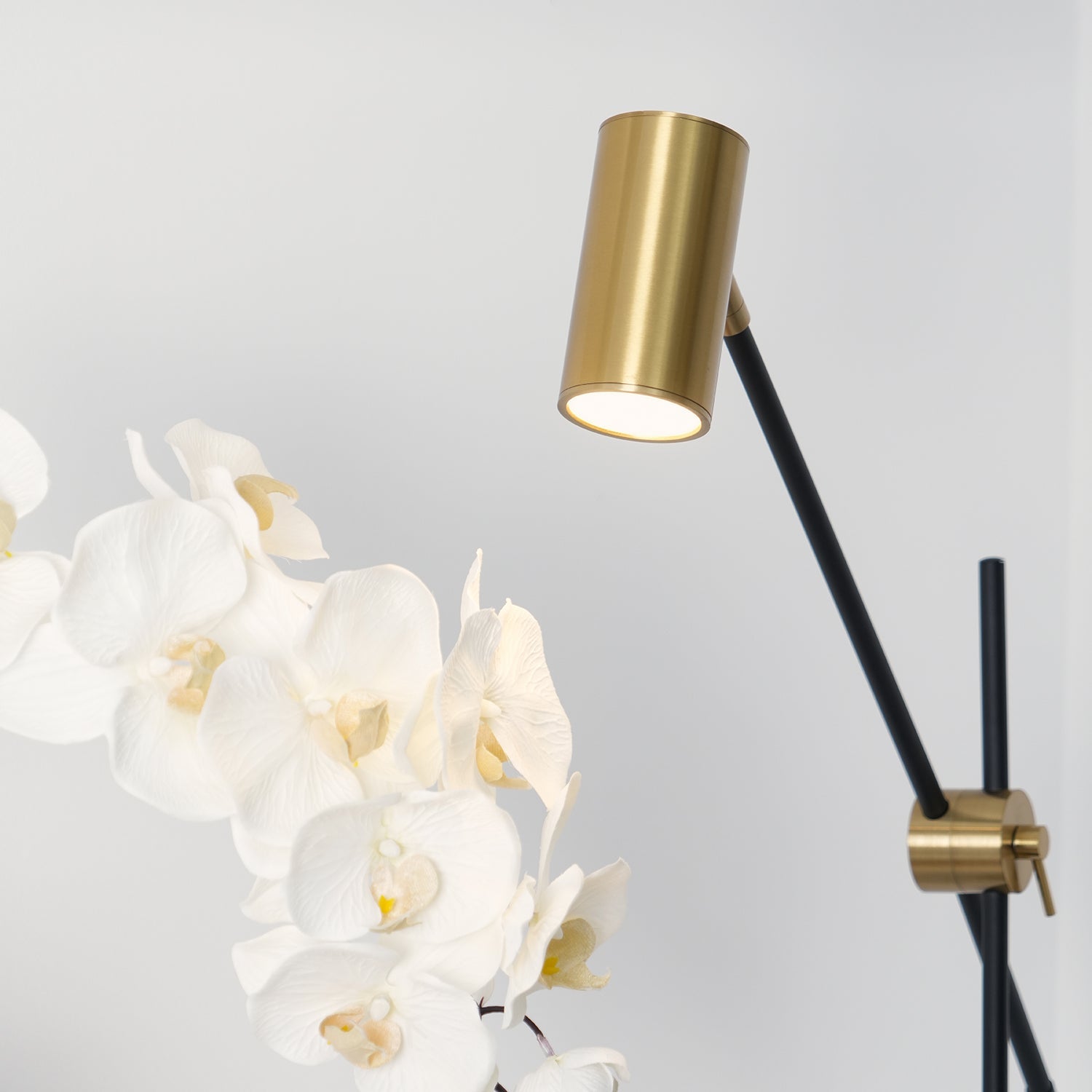 Lektor Table Lamp - Blowlighting