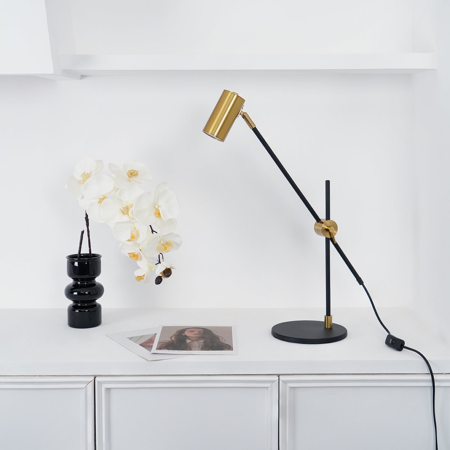 Lektor Table Lamp - Blowlighting