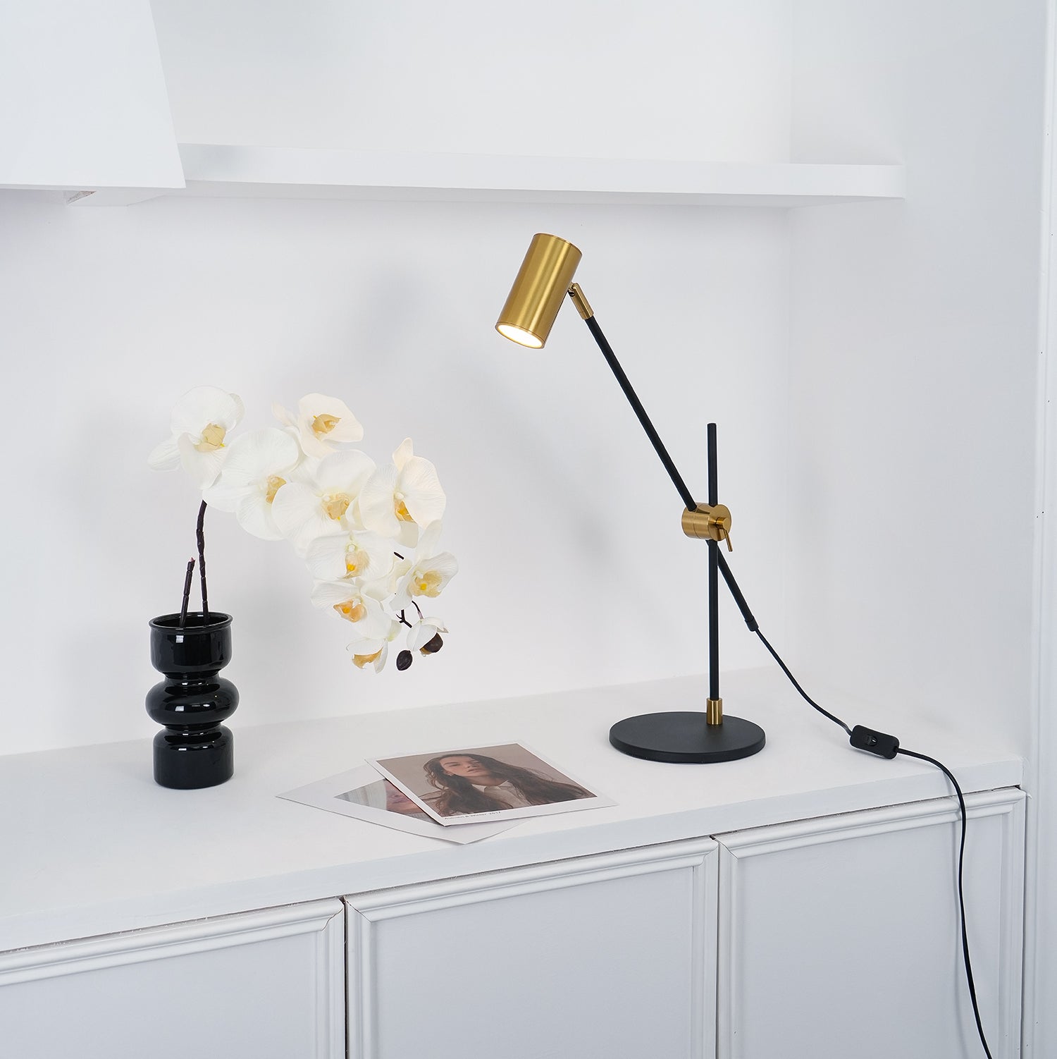 Lektor Table Lamp - Blowlighting