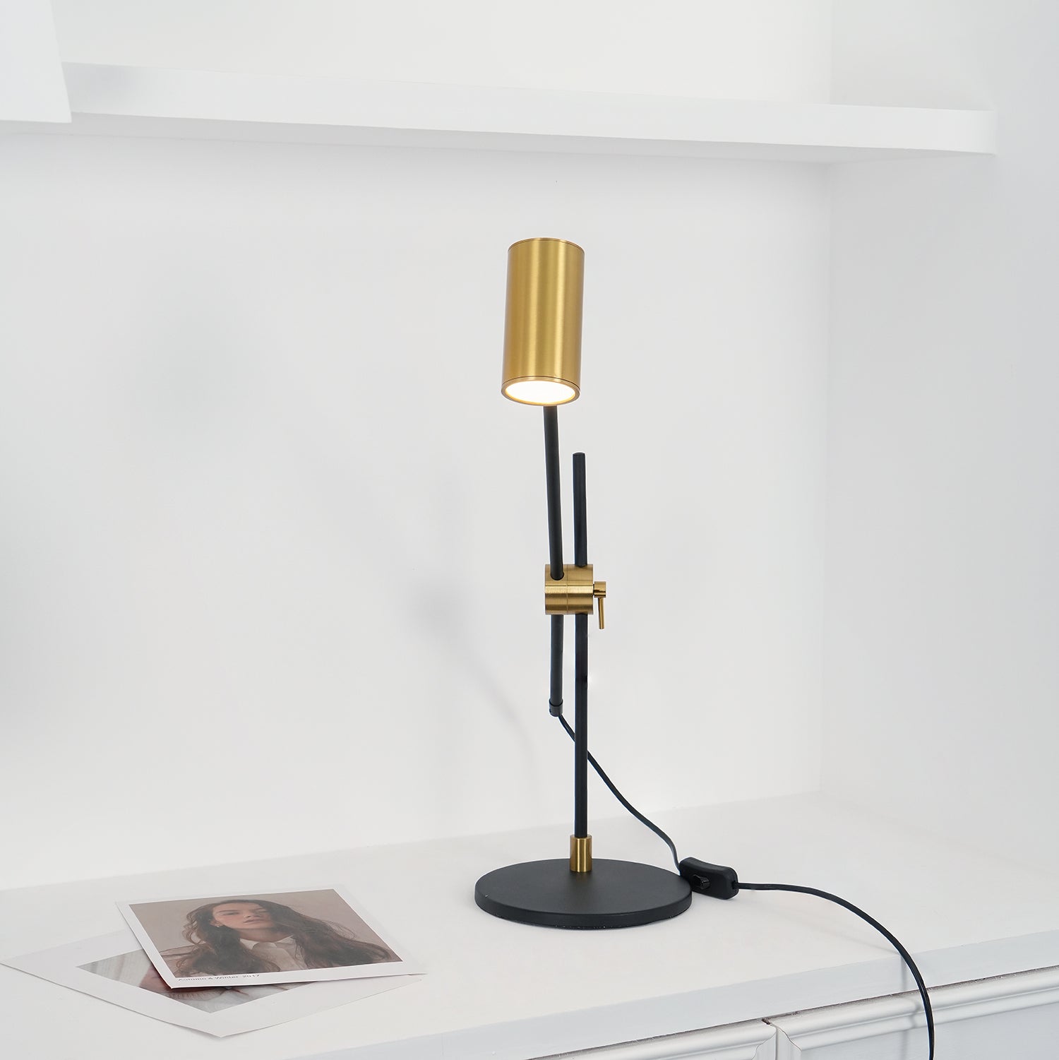 Lektor Table Lamp - Blowlighting