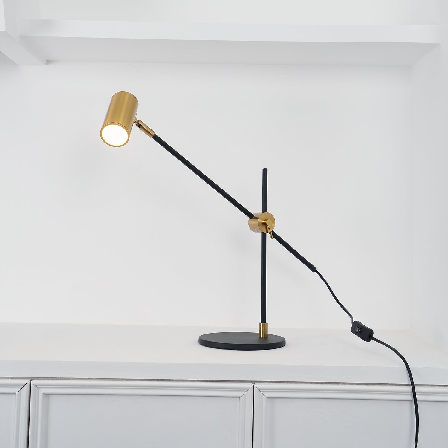 Lektor Table Lamp - Blowlighting