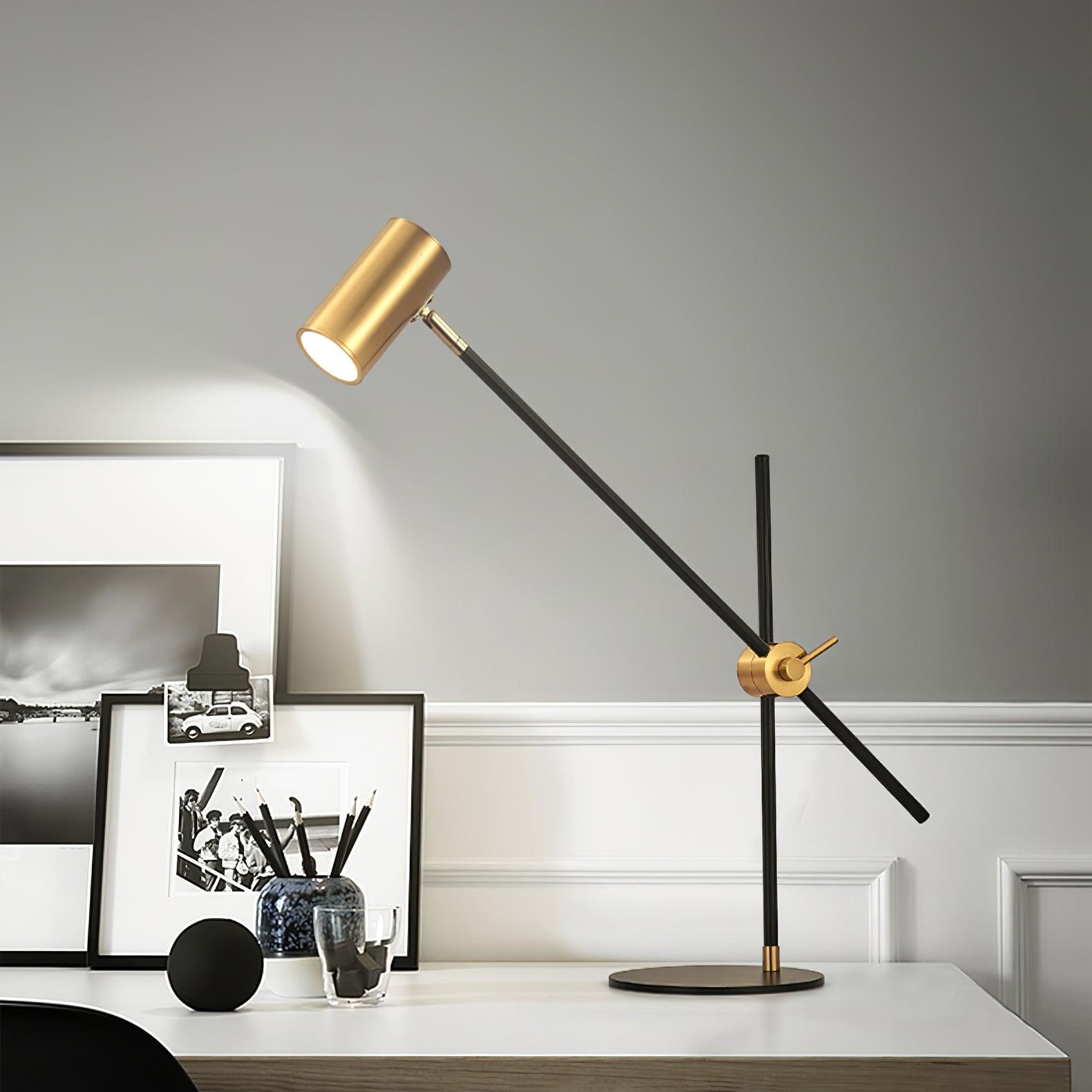 Lektor Table Lamp - Blowlighting
