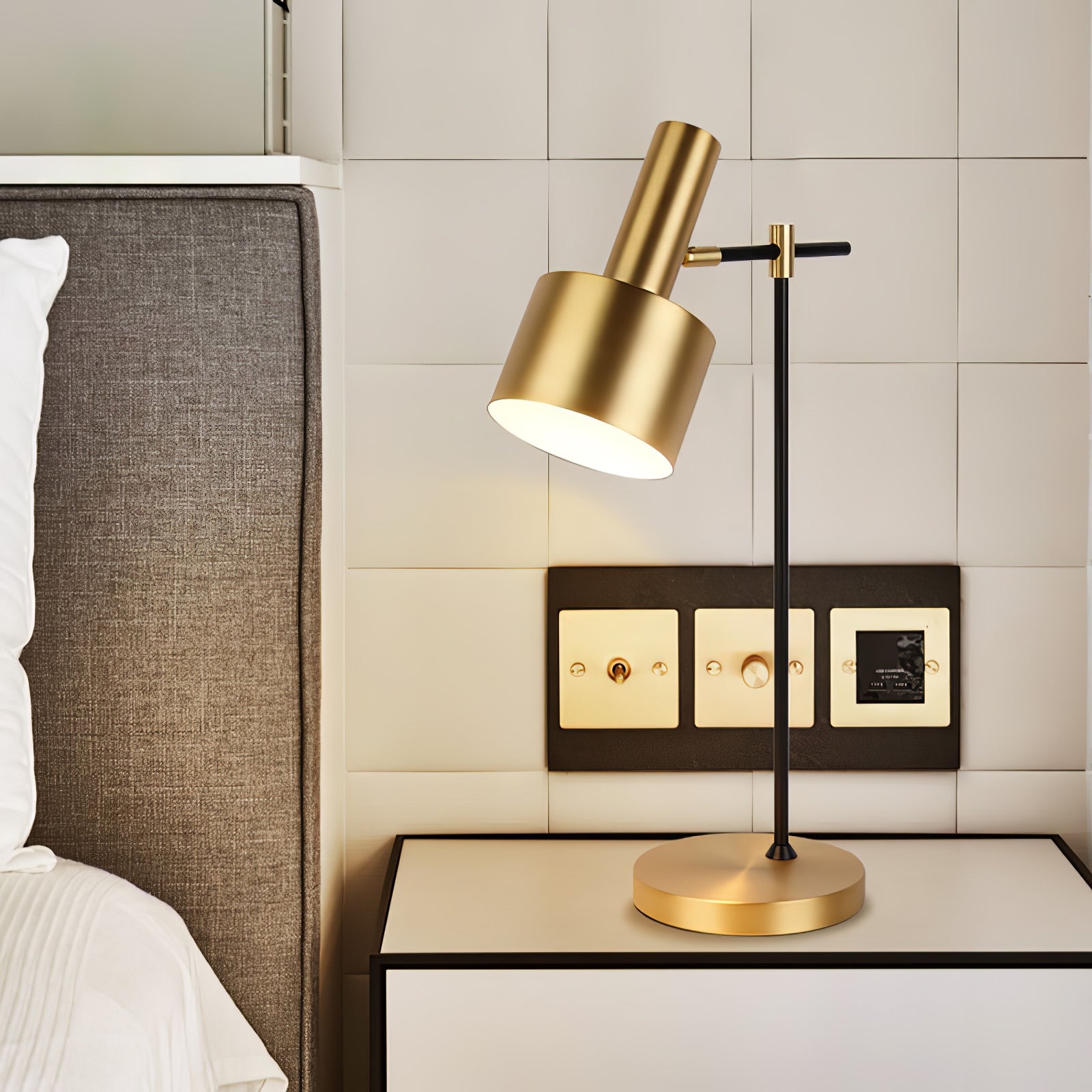 David Modern Metal Table Lamp - Blowlighting