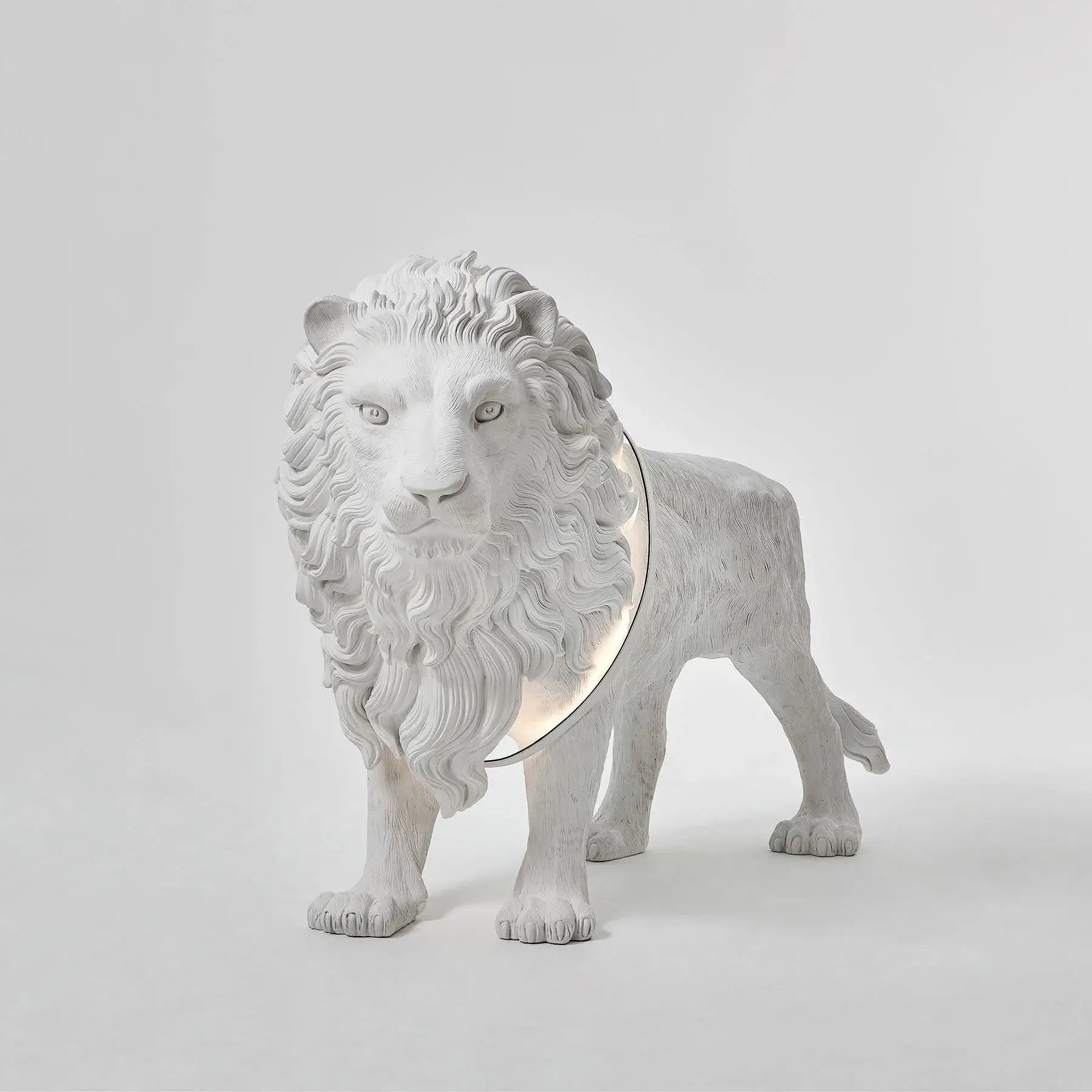 Ivsorila Lion Sculpture Floor Lamp - Blowlighting