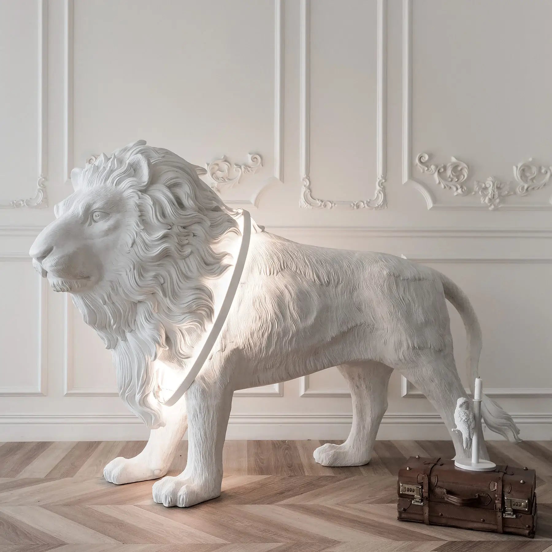 Ivsorila Lion Sculpture Floor Lamp - Blowlighting