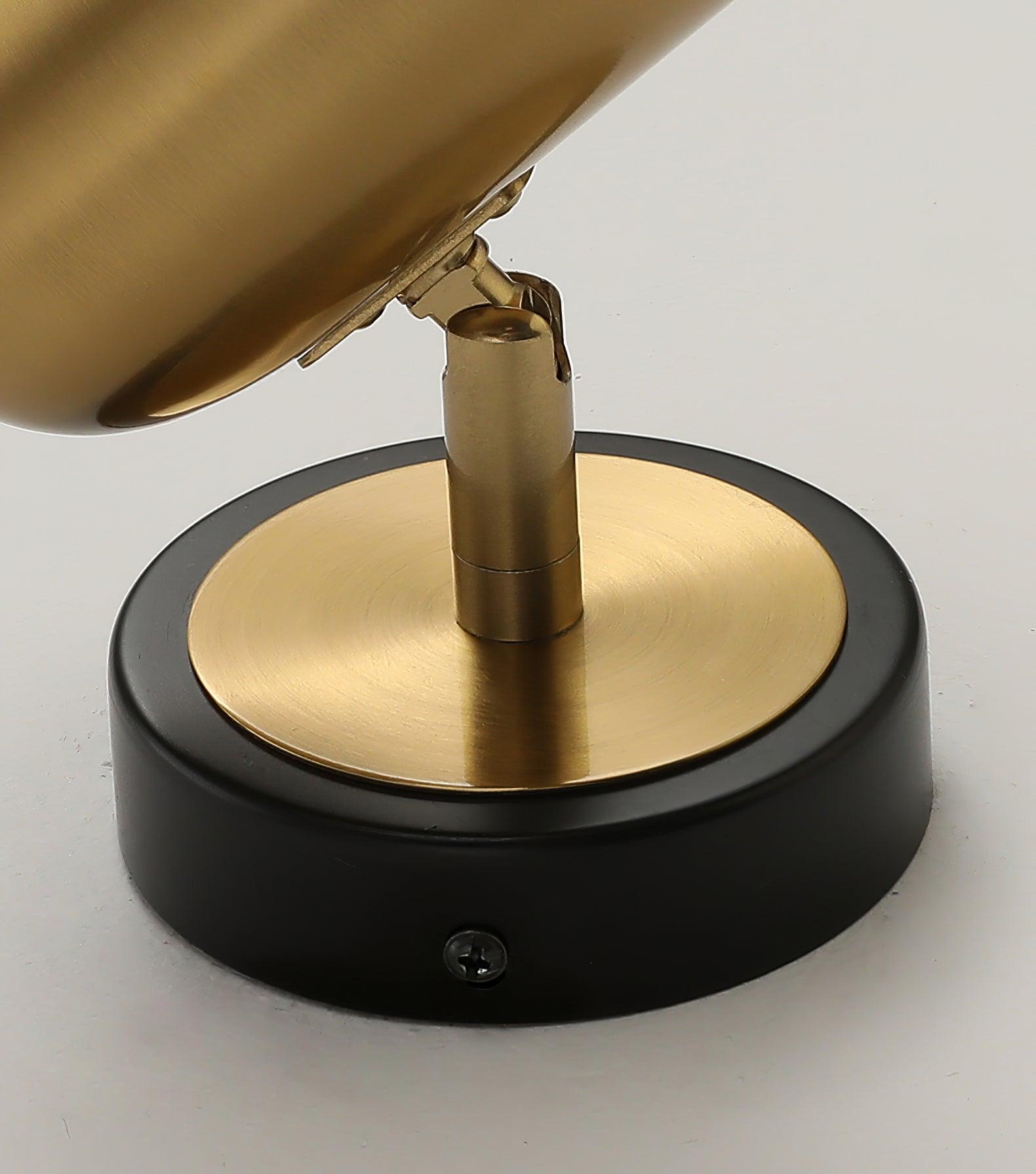 Leonardo Gold Wall Lamp - Blowlighting