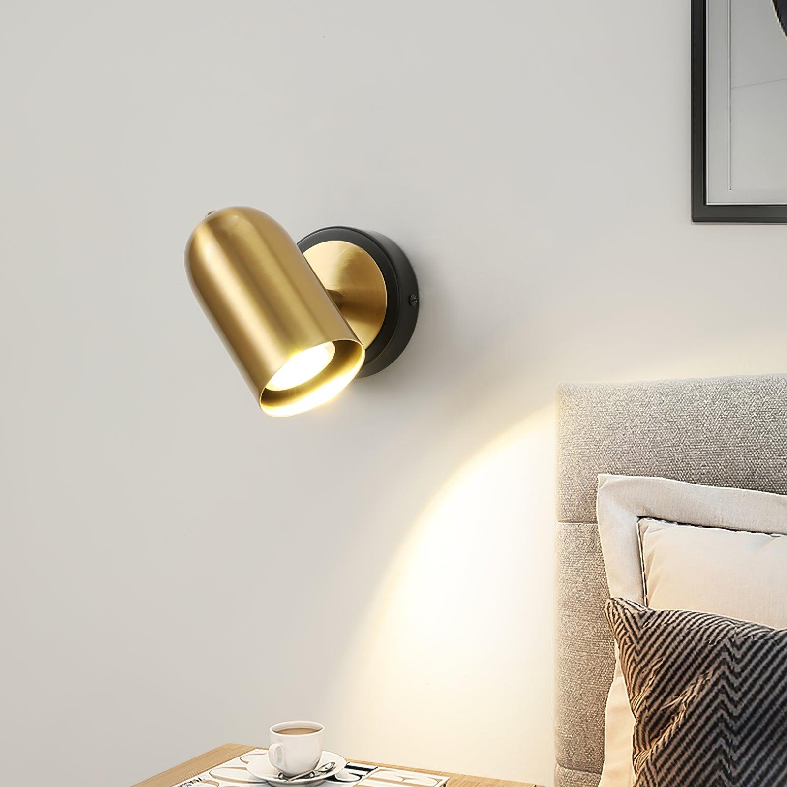 Leonardo Gold Wall Lamp - Blowlighting