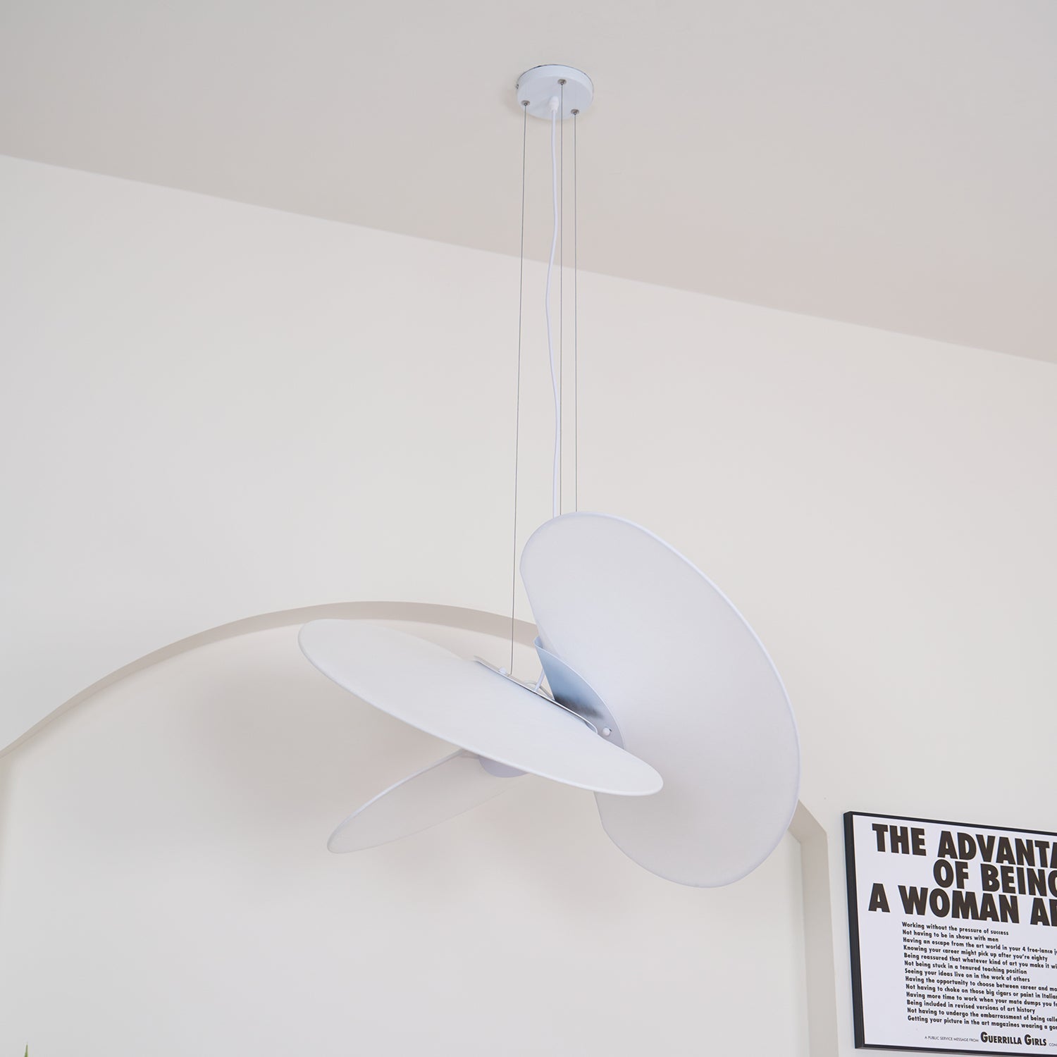 Whirl Modern Fabric Pendant Lamp - Blowlighting