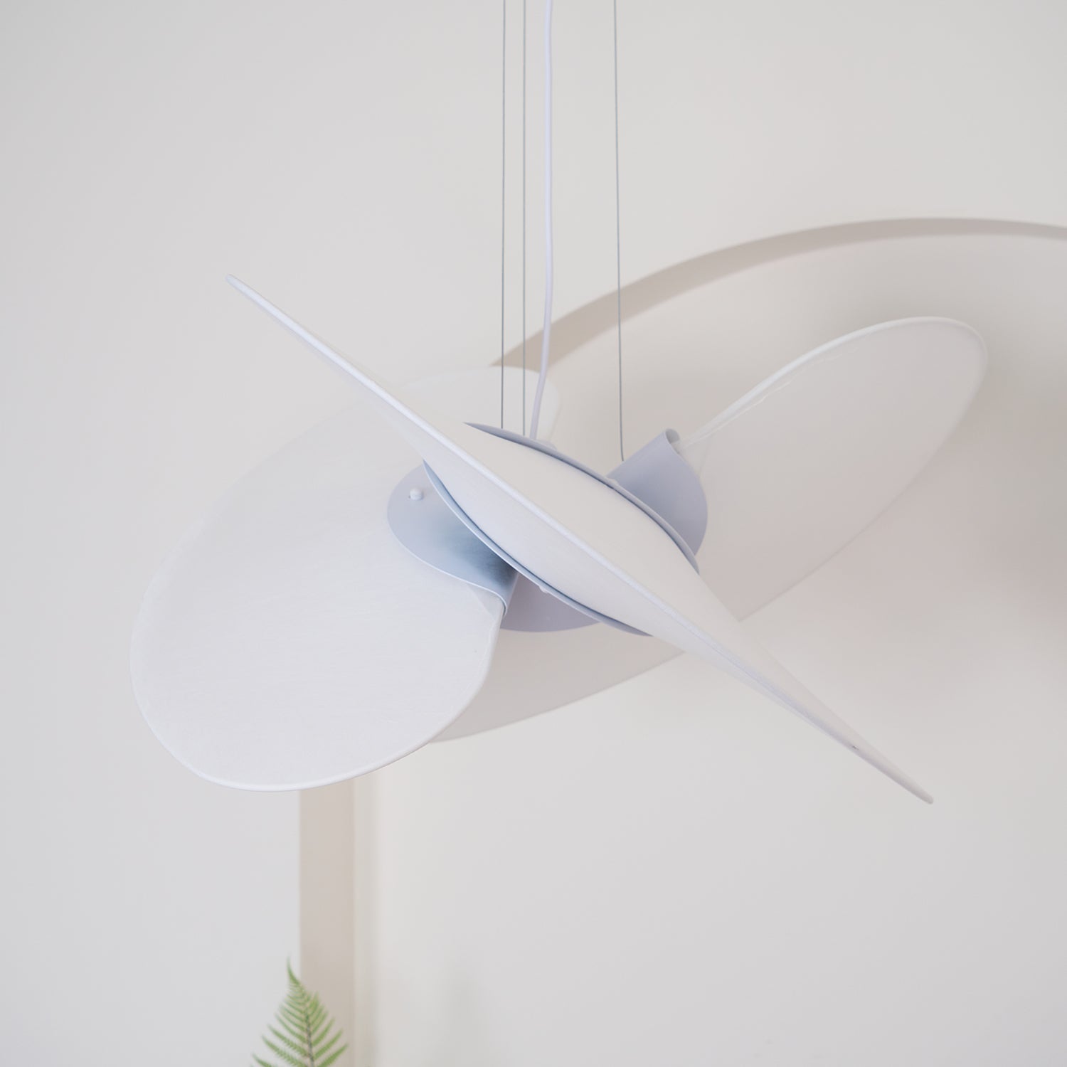 Whirl Modern Fabric Pendant Lamp - Blowlighting