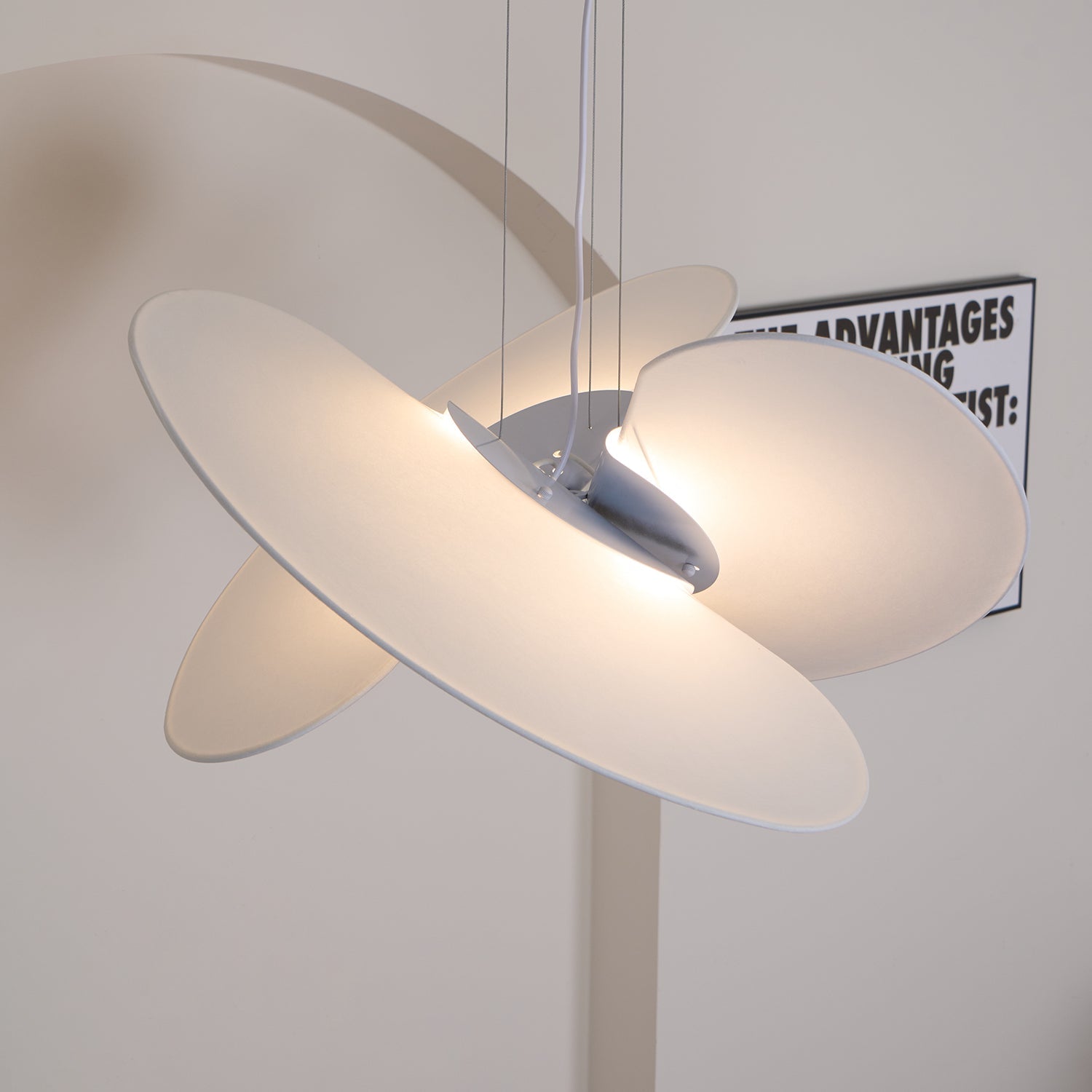 Whirl Modern Fabric Pendant Lamp - Blowlighting