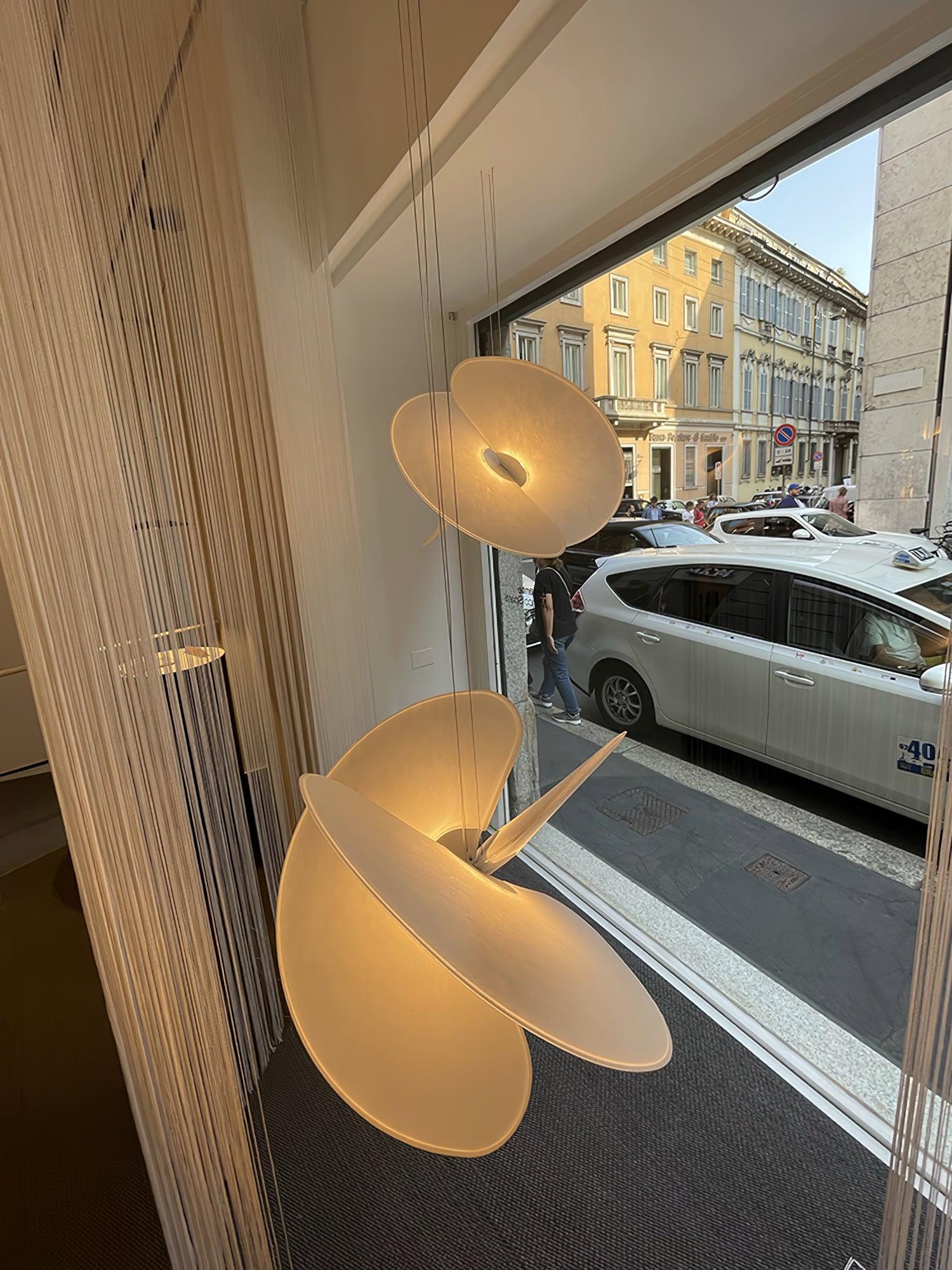 Whirl Modern Fabric Pendant Lamp - Blowlighting