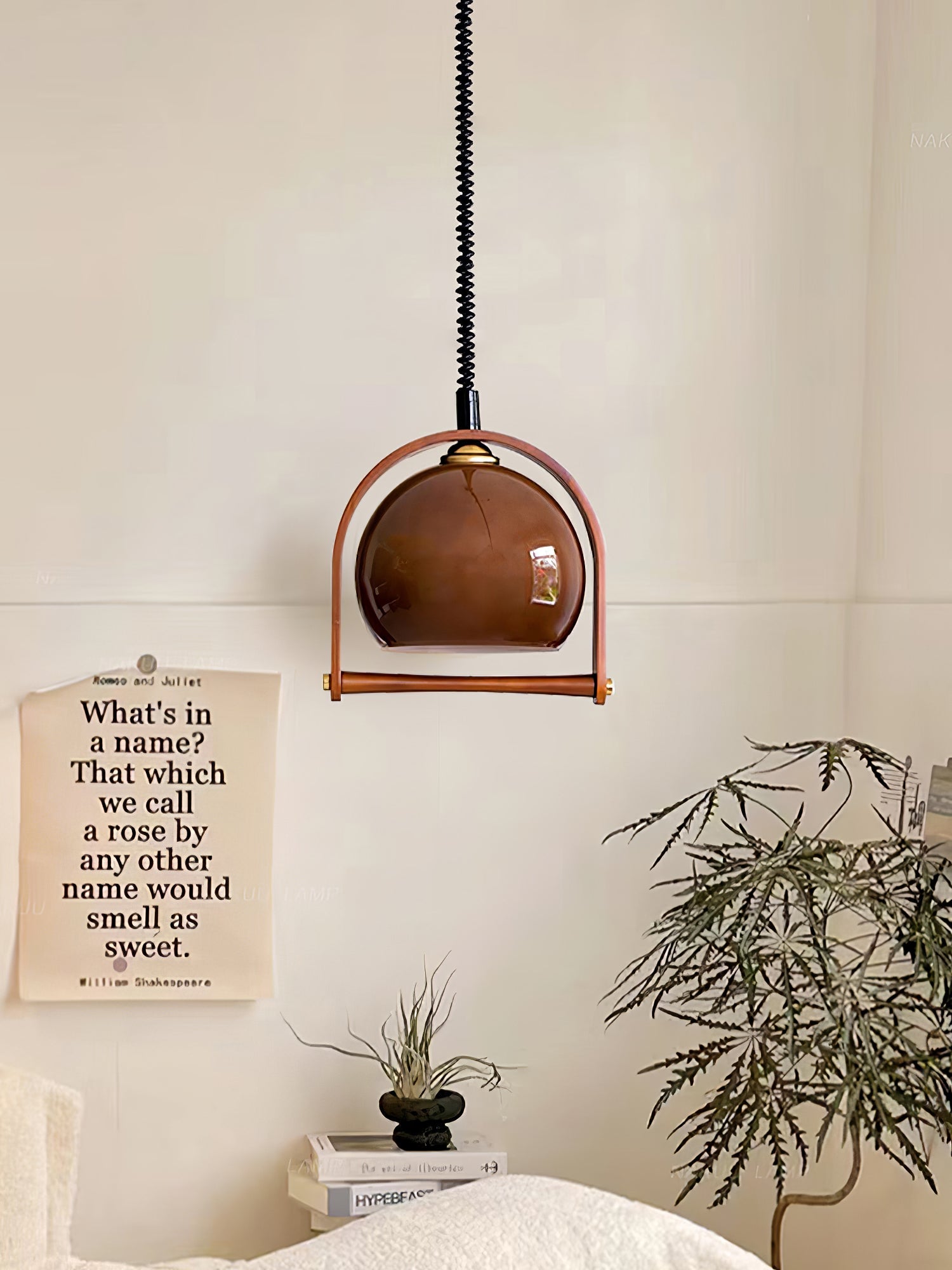 Levitation Dijkstra Pendant Lamp - Blowlighting