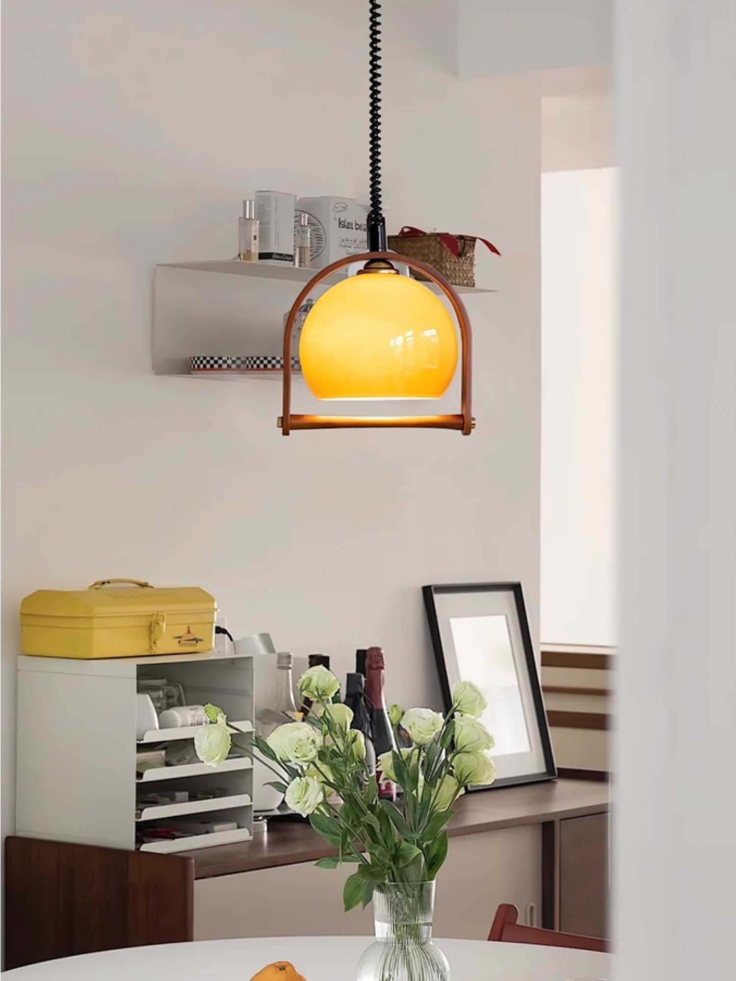 Levitation Dijkstra Pendant Lamp - Blowlighting