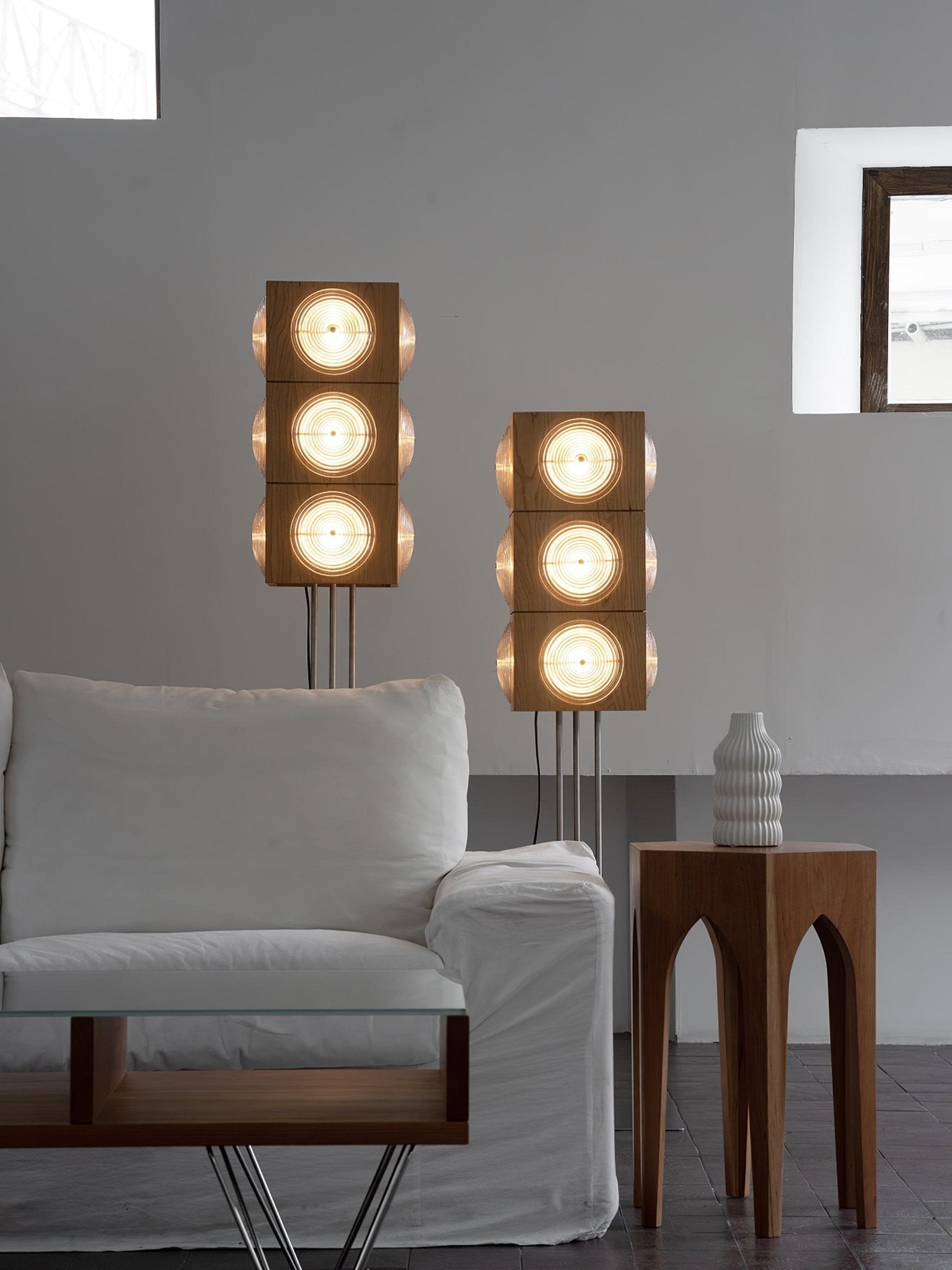 Avraearae Modular Wood Floor Lamp - Blowlighting