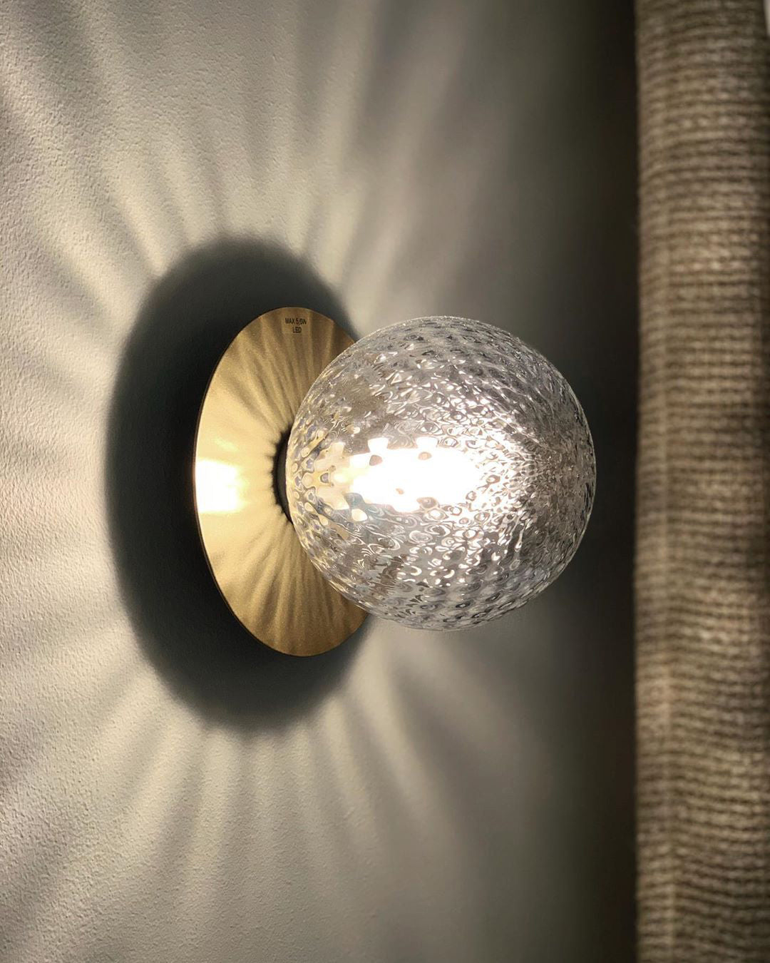 Celeste Wall Lamp - Blowlighting