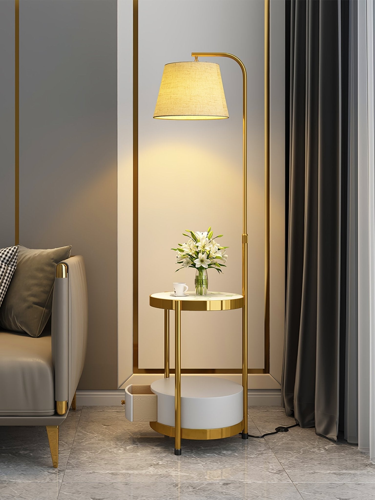 Lilah Floor Lamp - Blowlighting