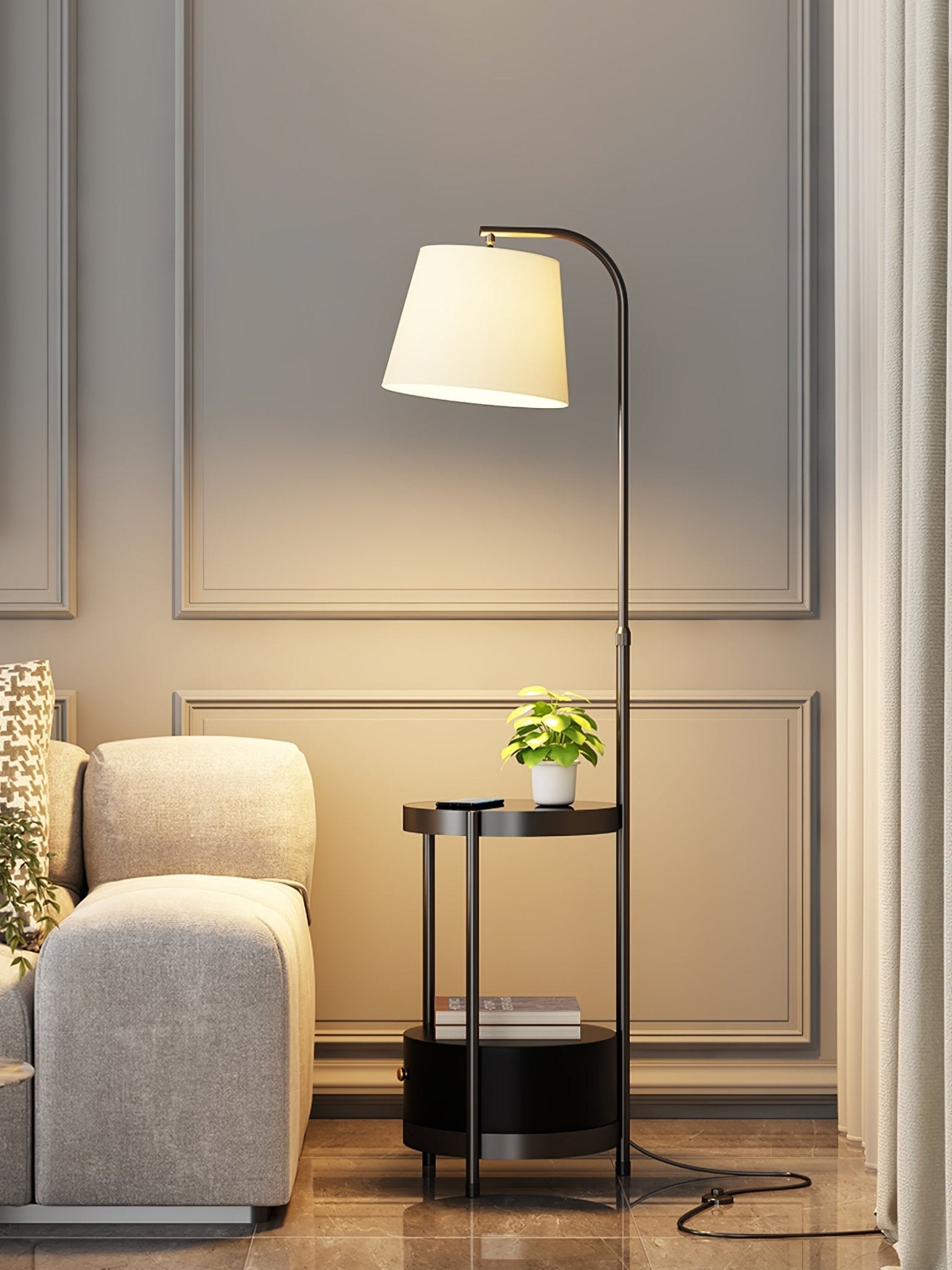Lilah Floor Lamp - Blowlighting