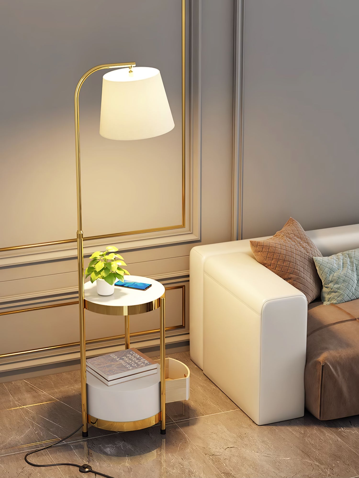 Lilah Floor Lamp - Blowlighting