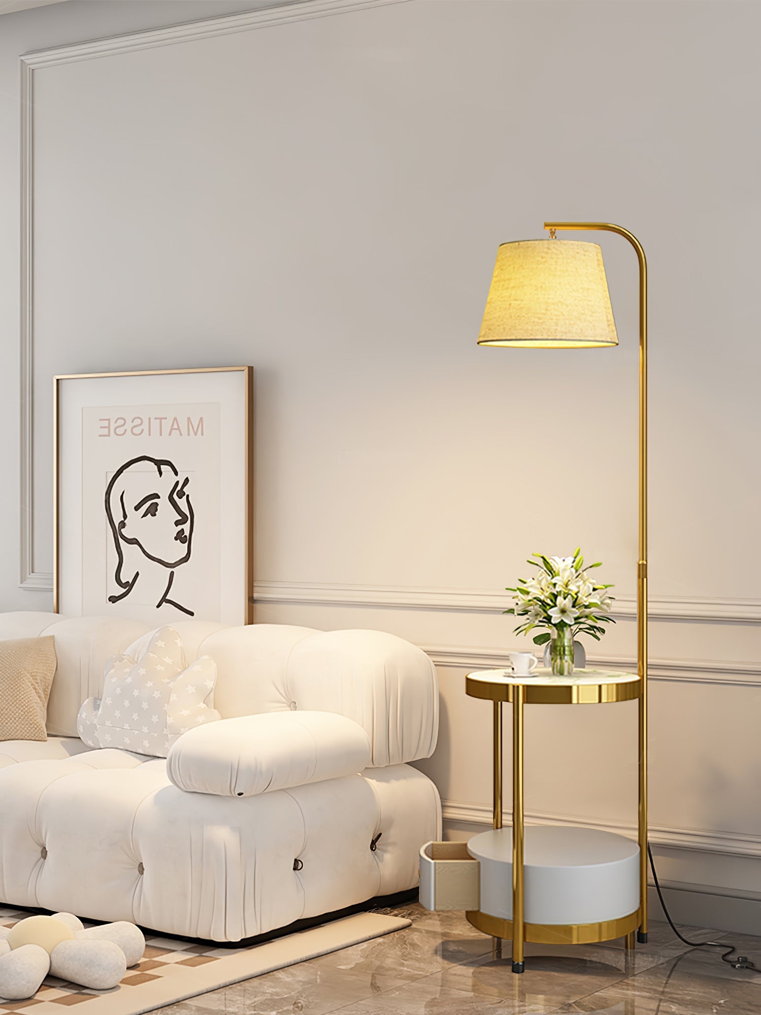 Lilah Floor Lamp - Blowlighting