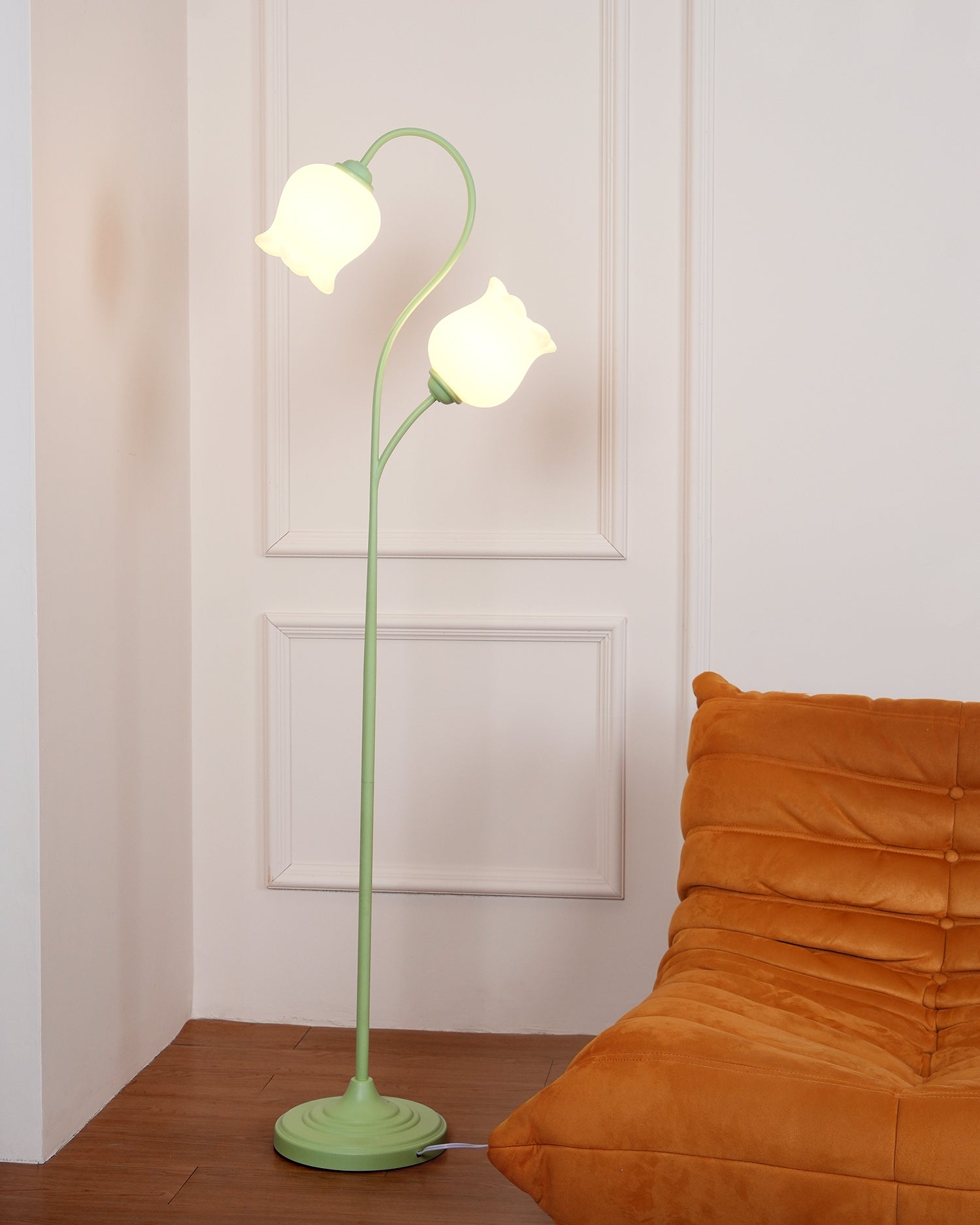 Lilium Floor Lamp - Blowlighting