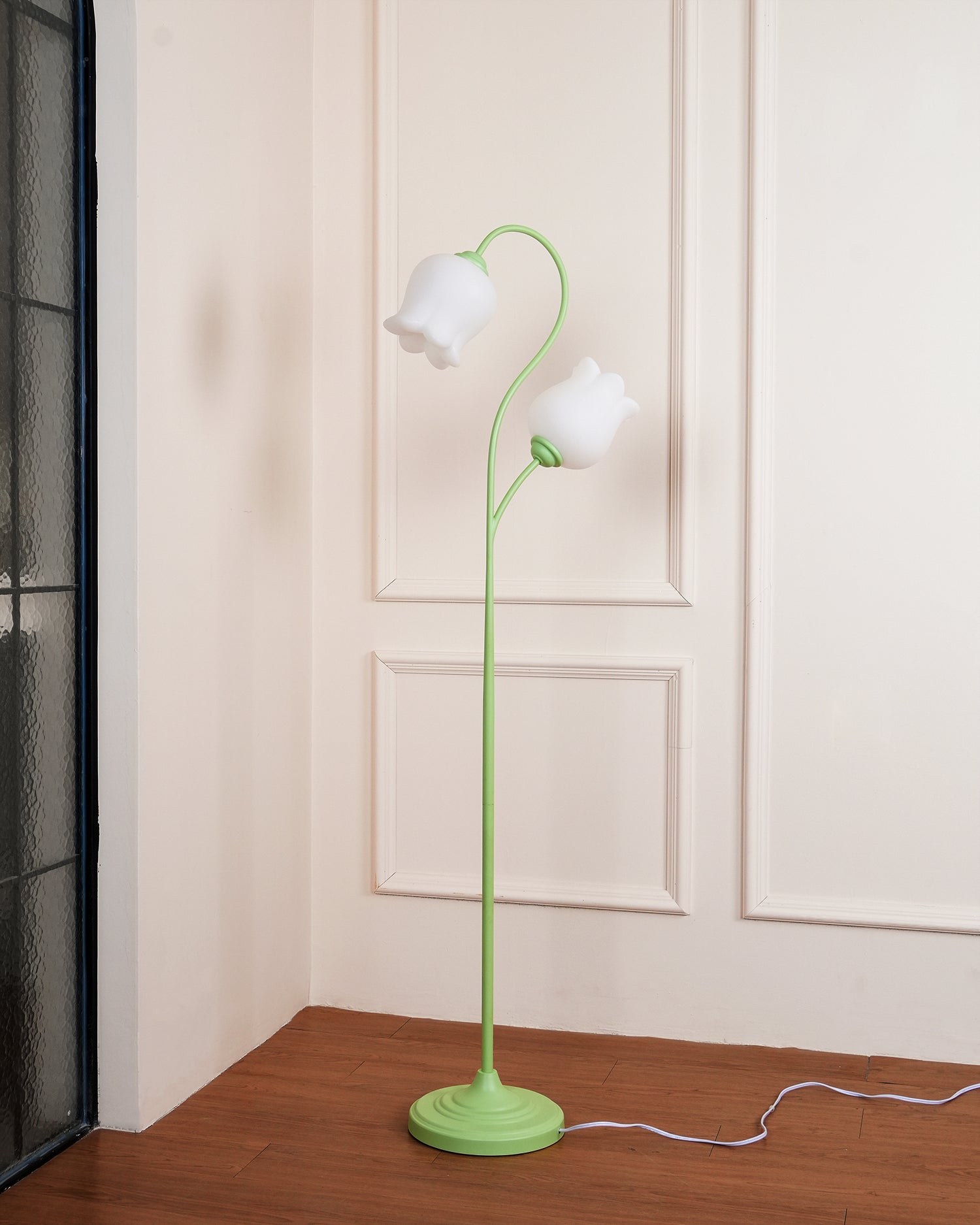 Lilium Floor Lamp - Blowlighting