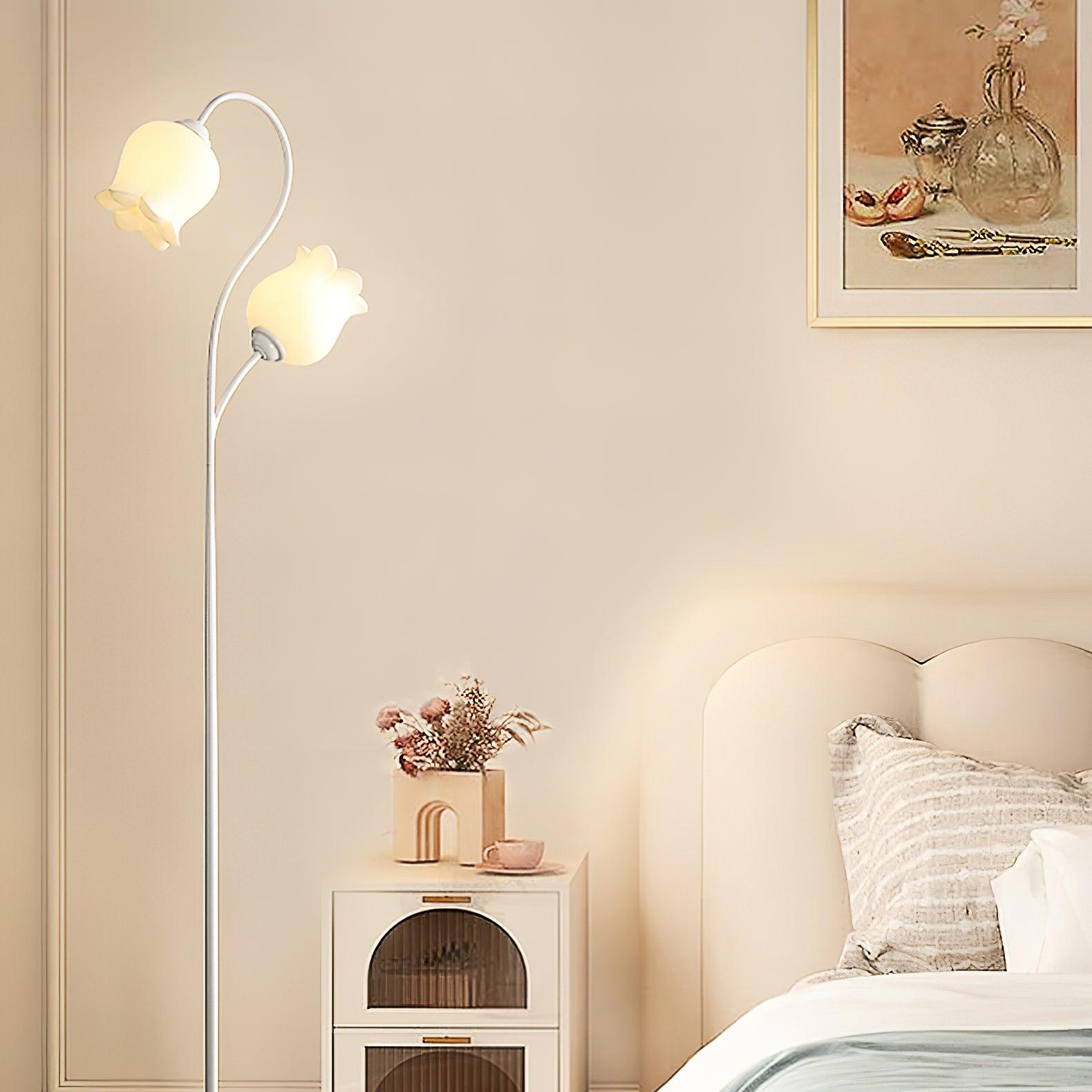 Lilium Floor Lamp - Blowlighting