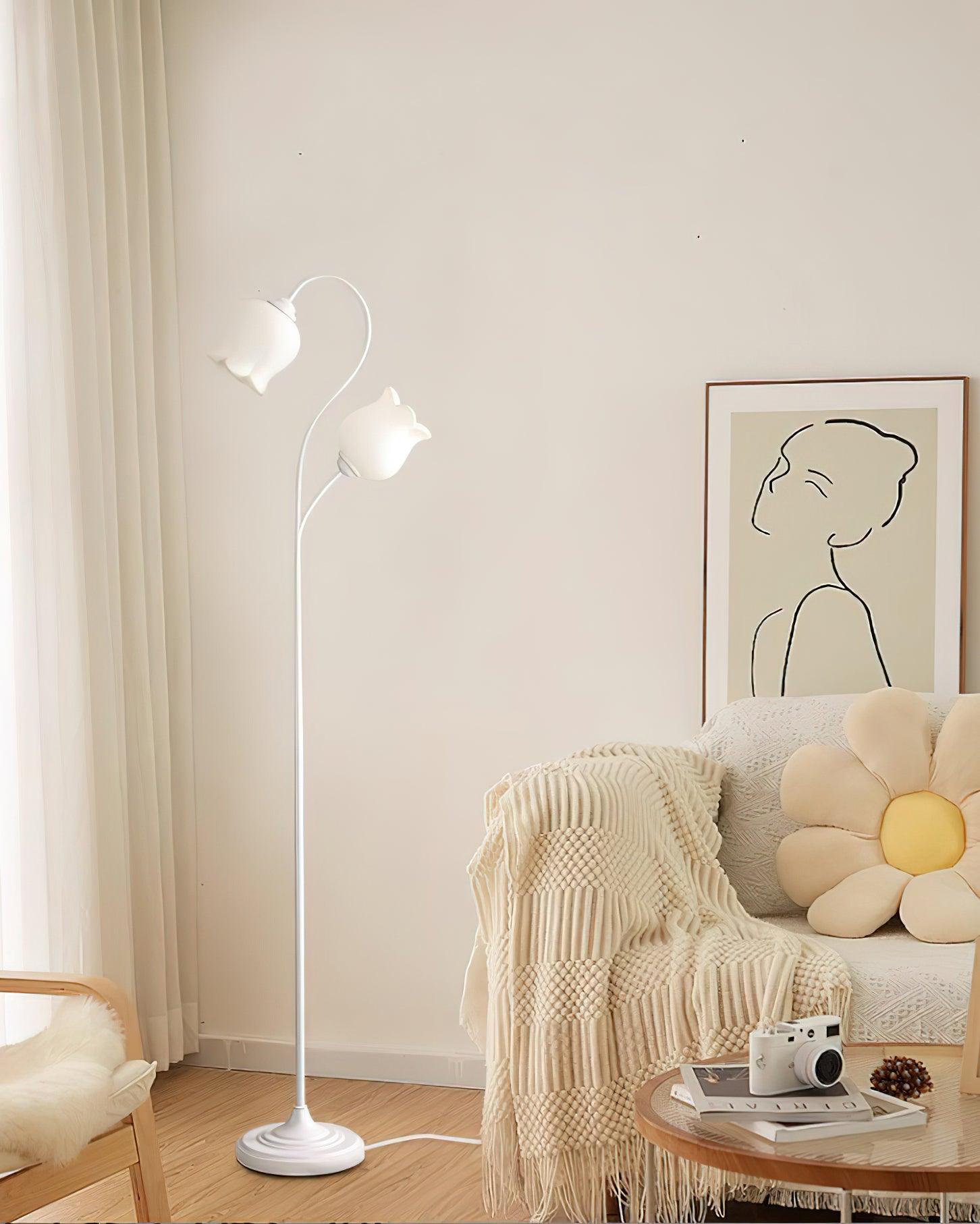 Lilium Floor Lamp - Blowlighting