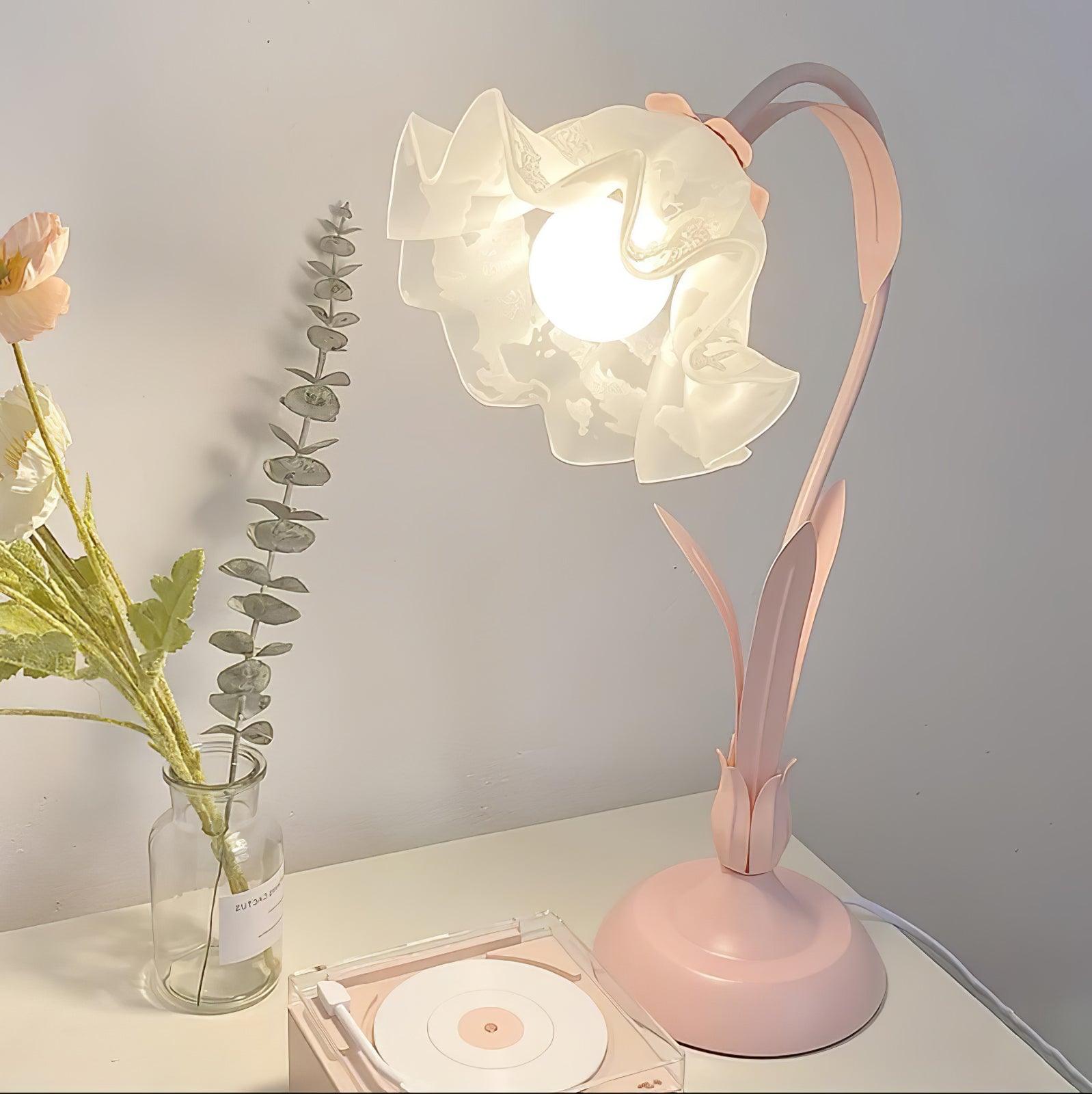Lily of the Valley Table Lamp - Blowlighting