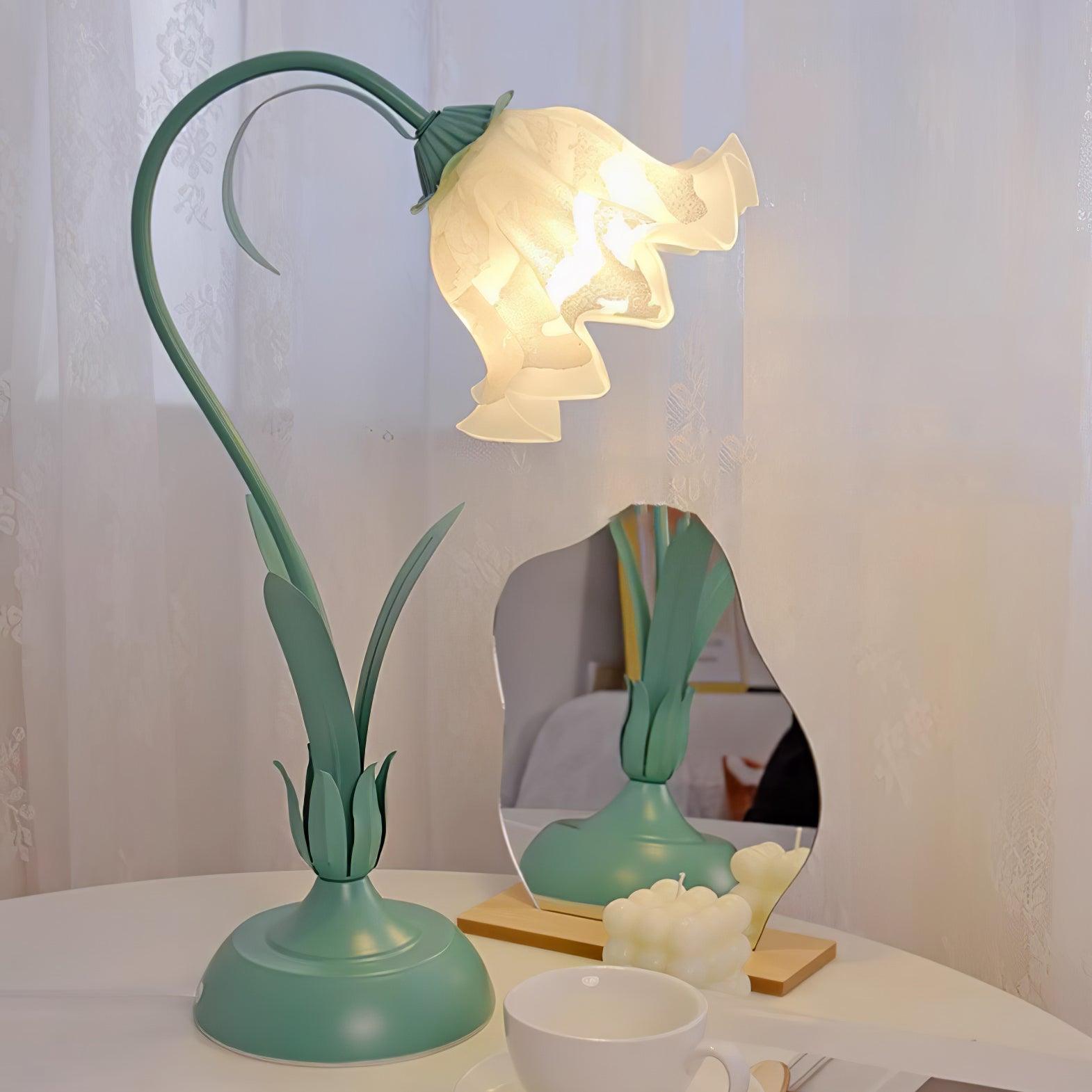Lily of the Valley Table Lamp - Blowlighting