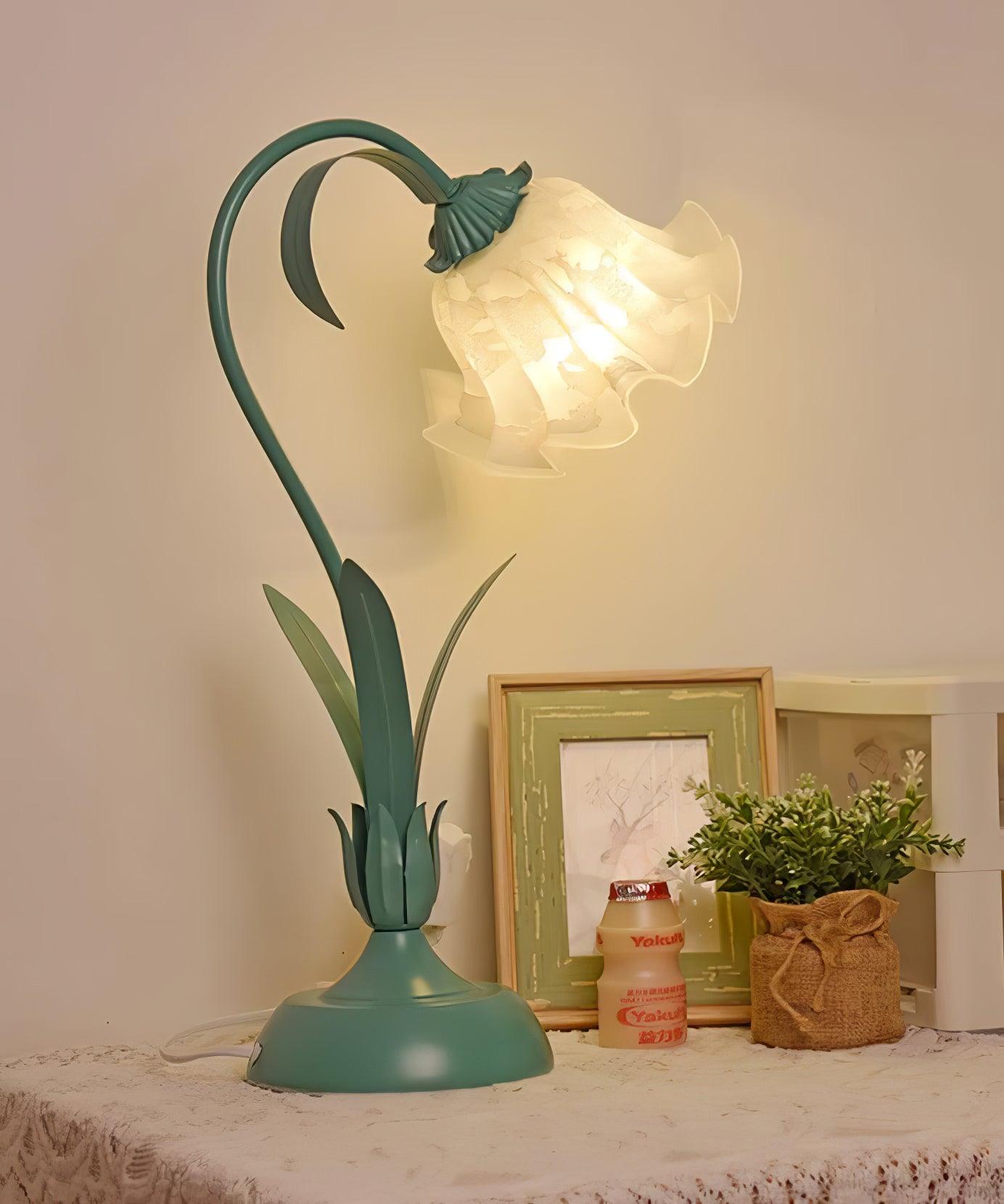 Lily of the Valley Table Lamp - Blowlighting
