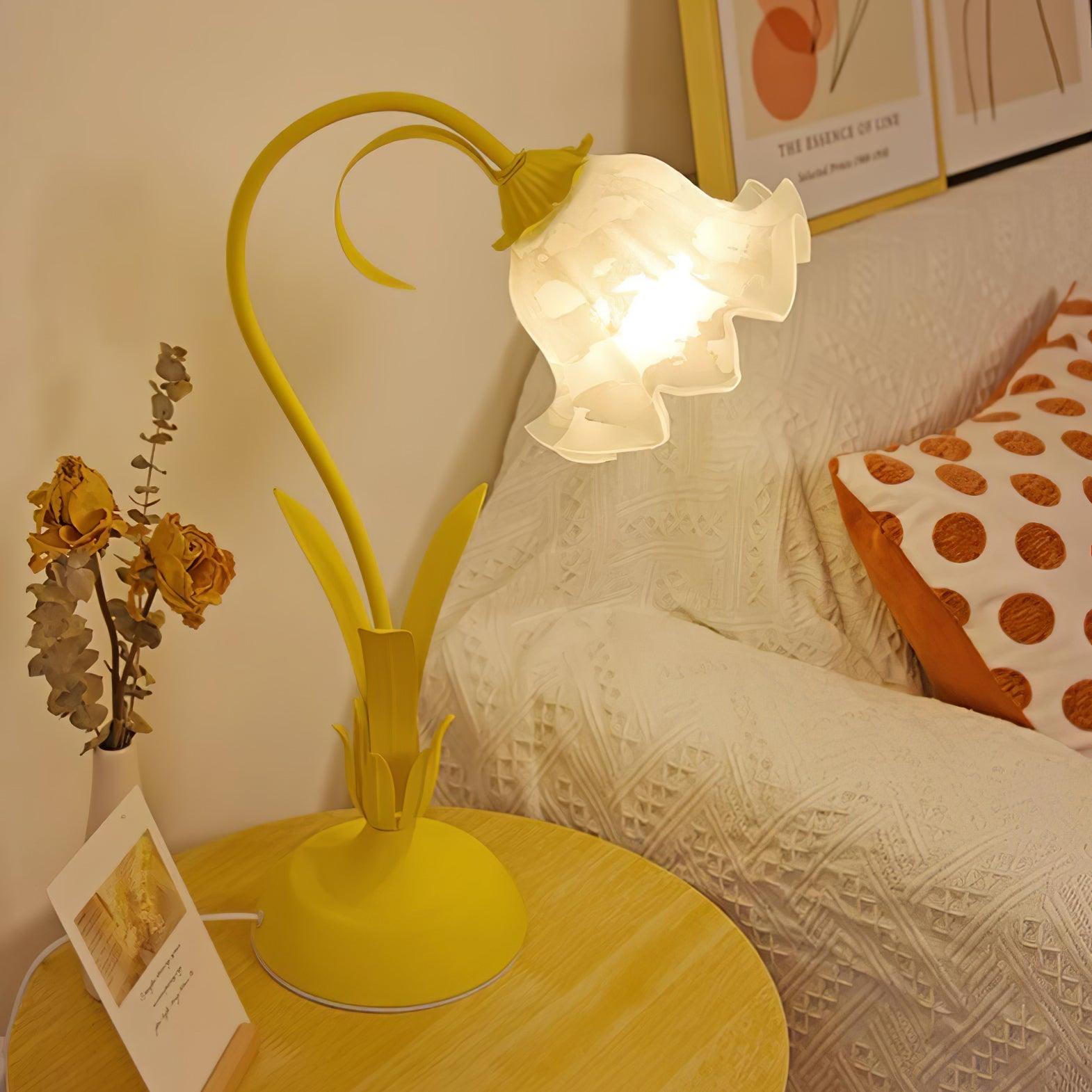 Lily of the Valley Table Lamp - Blowlighting