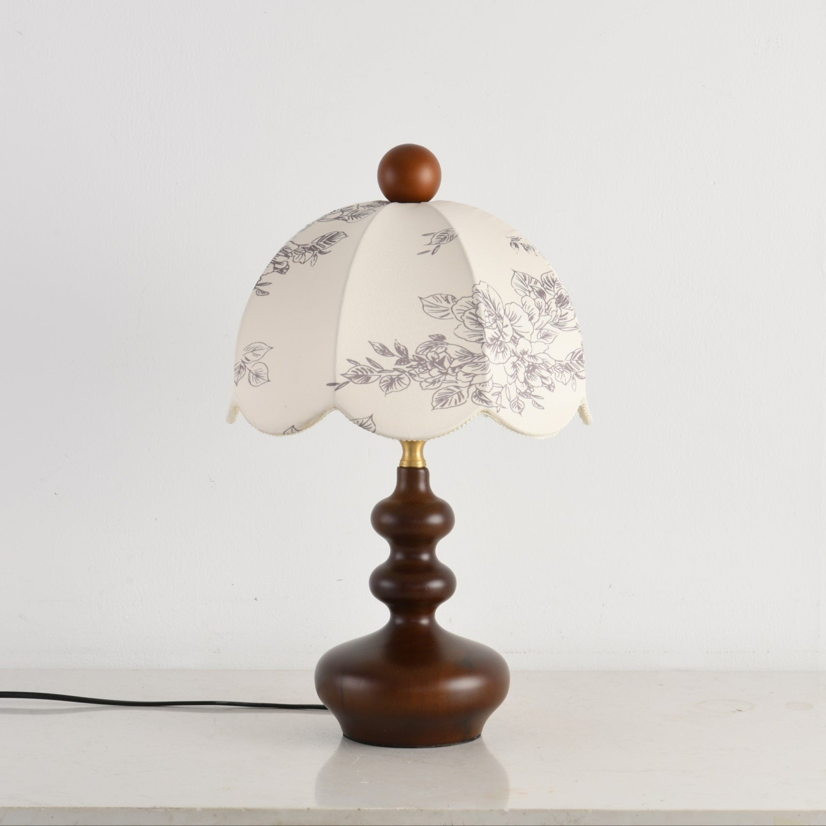 Clara Vintage Metal Table Lamp - Blowlighting