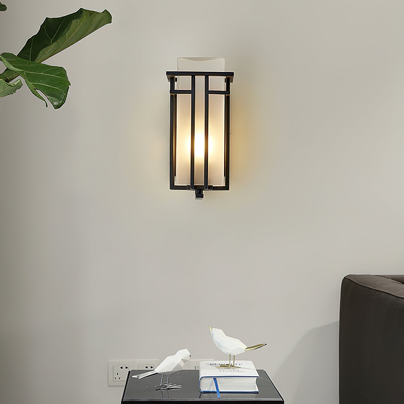 Linden Outdoor Wall Lamp - Blowlighting