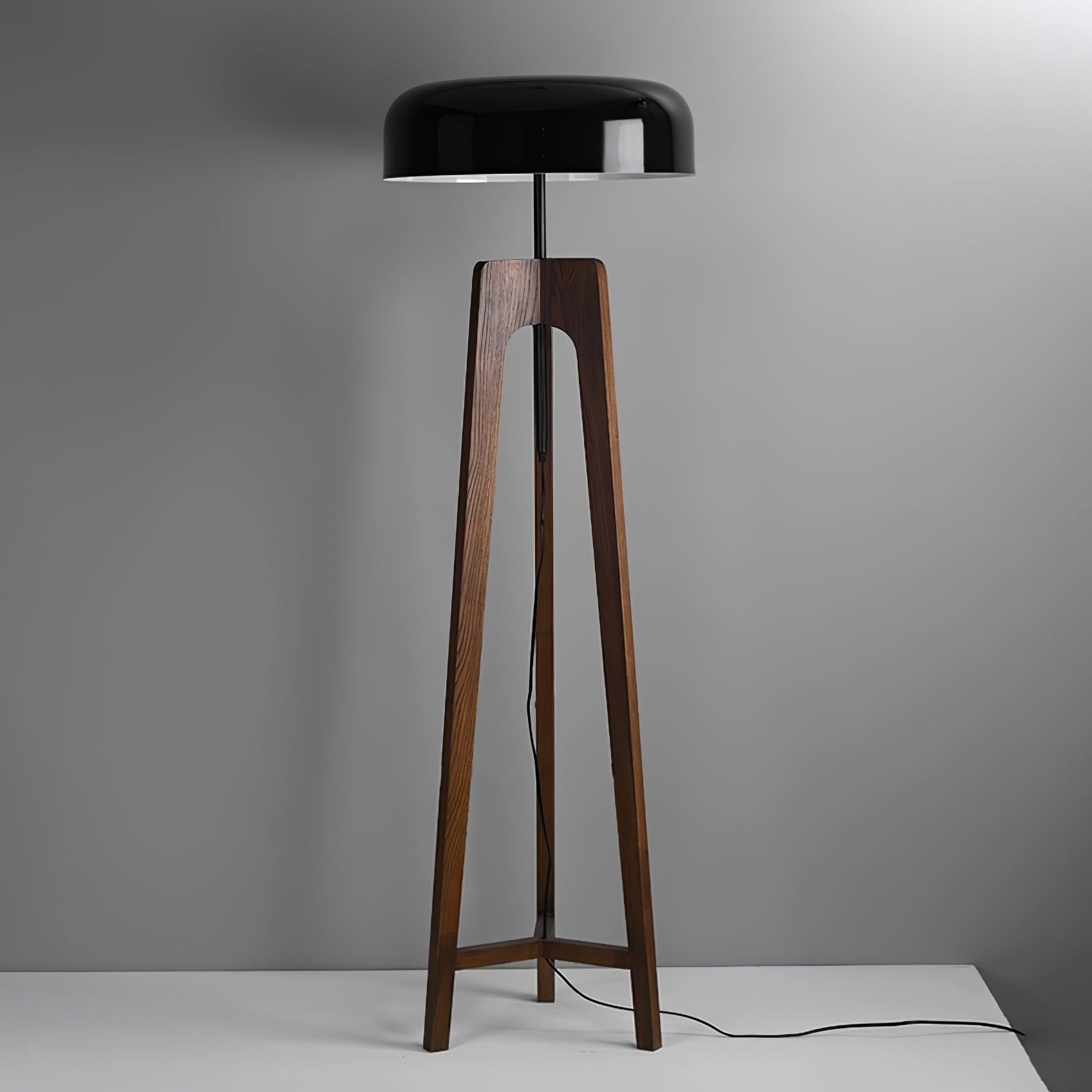 Linea Floor Lamp - Blowlighting