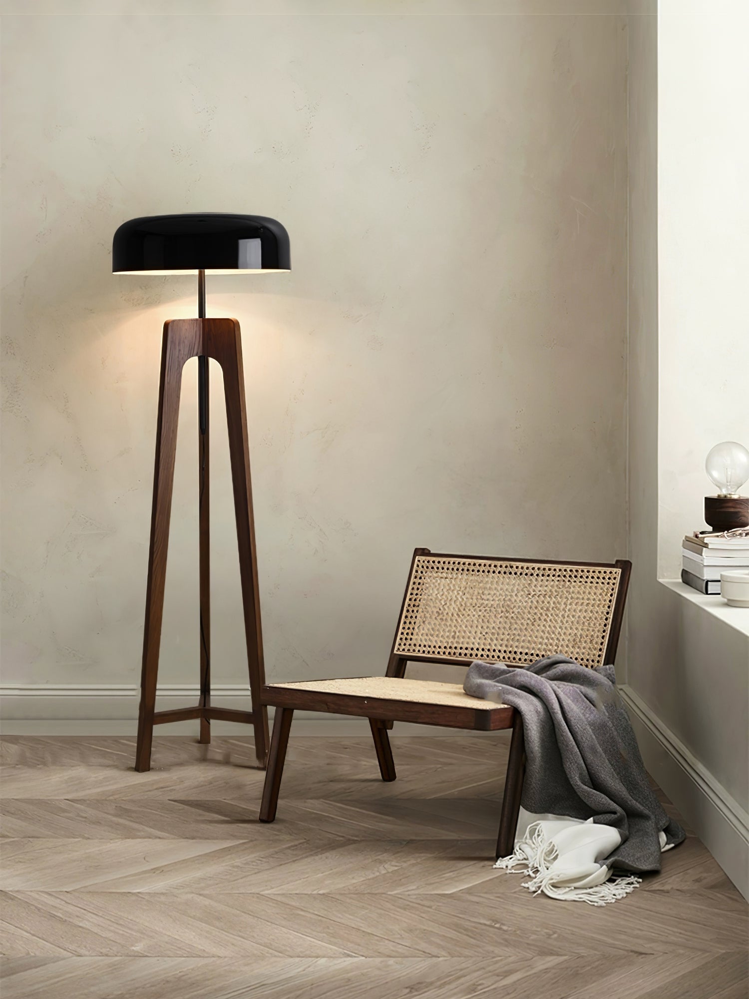 Linea Floor Lamp - Blowlighting